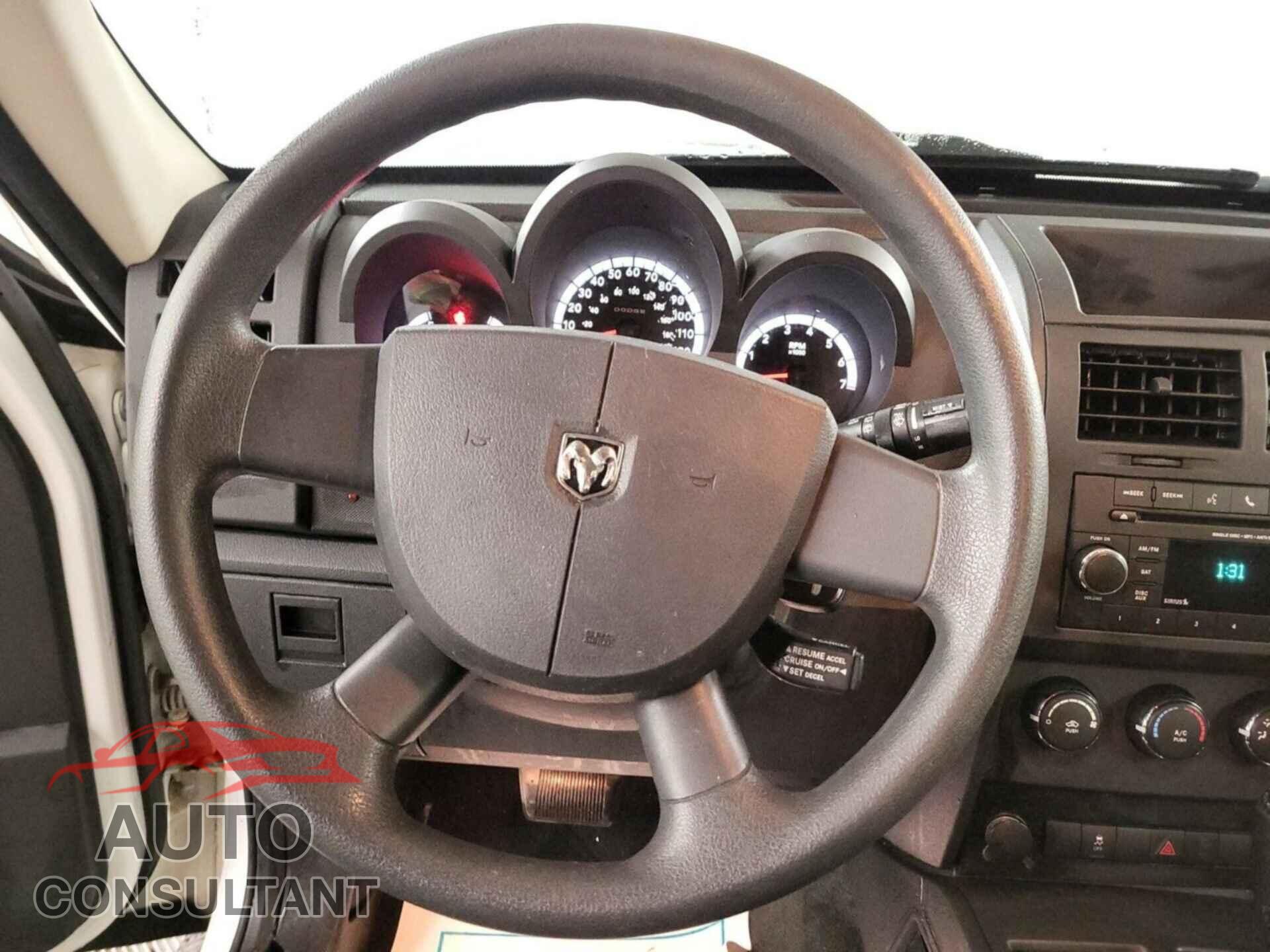 DODGE NITRO 2011 - 1D4PT2GK2BW589063