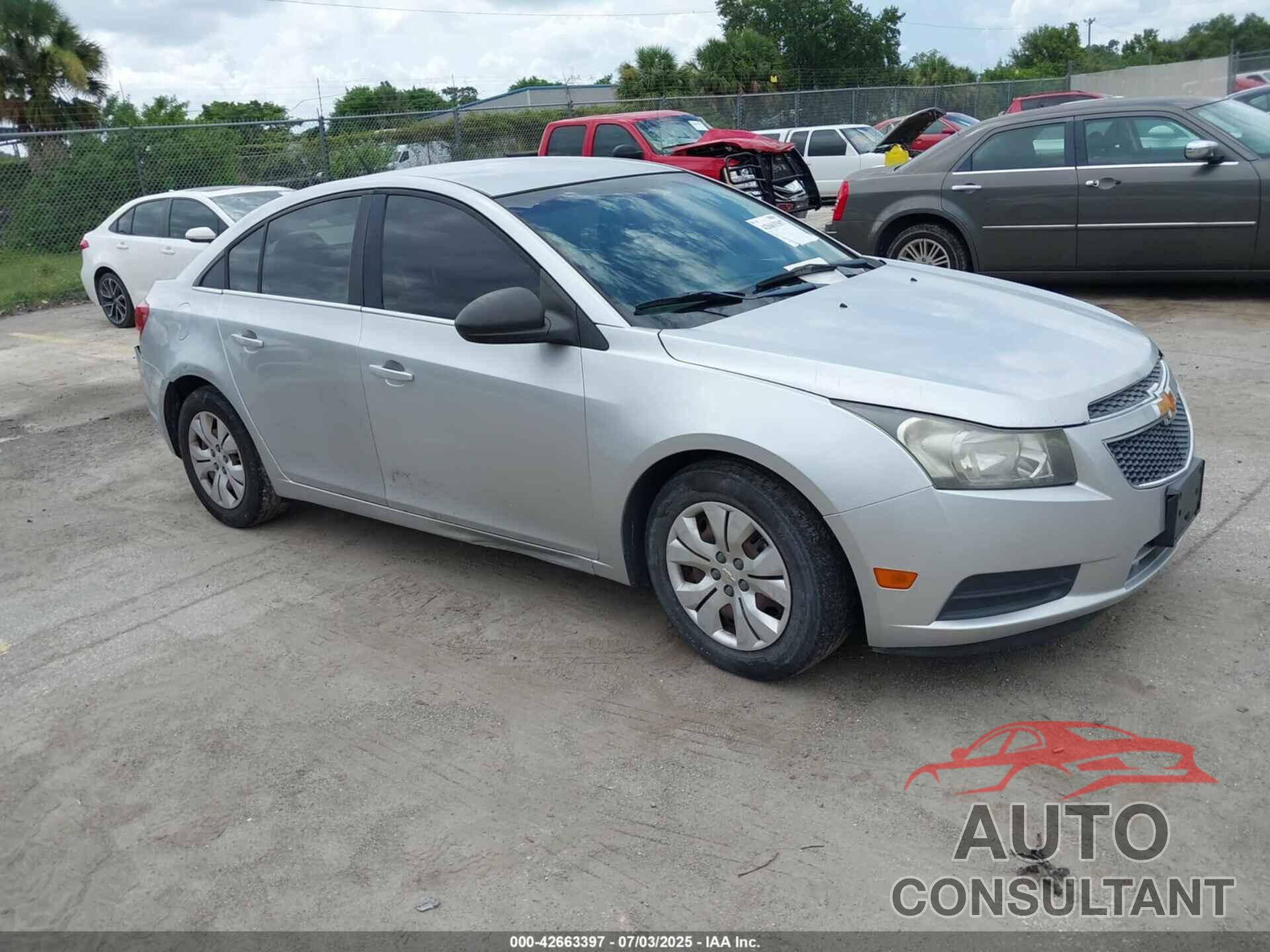 CHEVROLET CRUZE 2012 - 1G1PC5SH3C7329981
