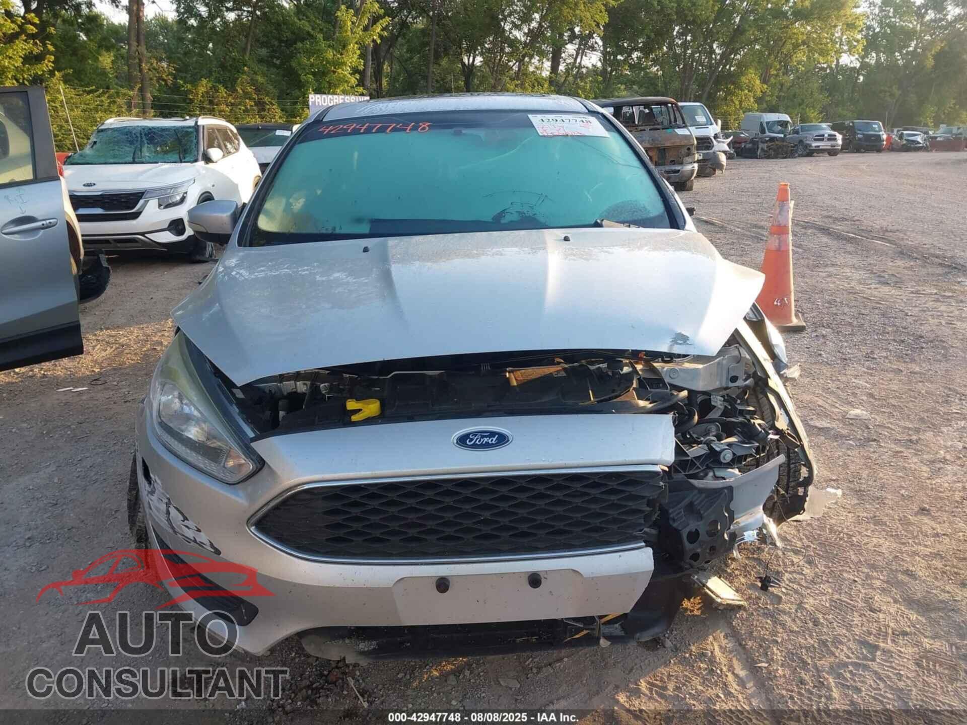 FORD FOCUS 2016 - 1FADP3K26GL297867