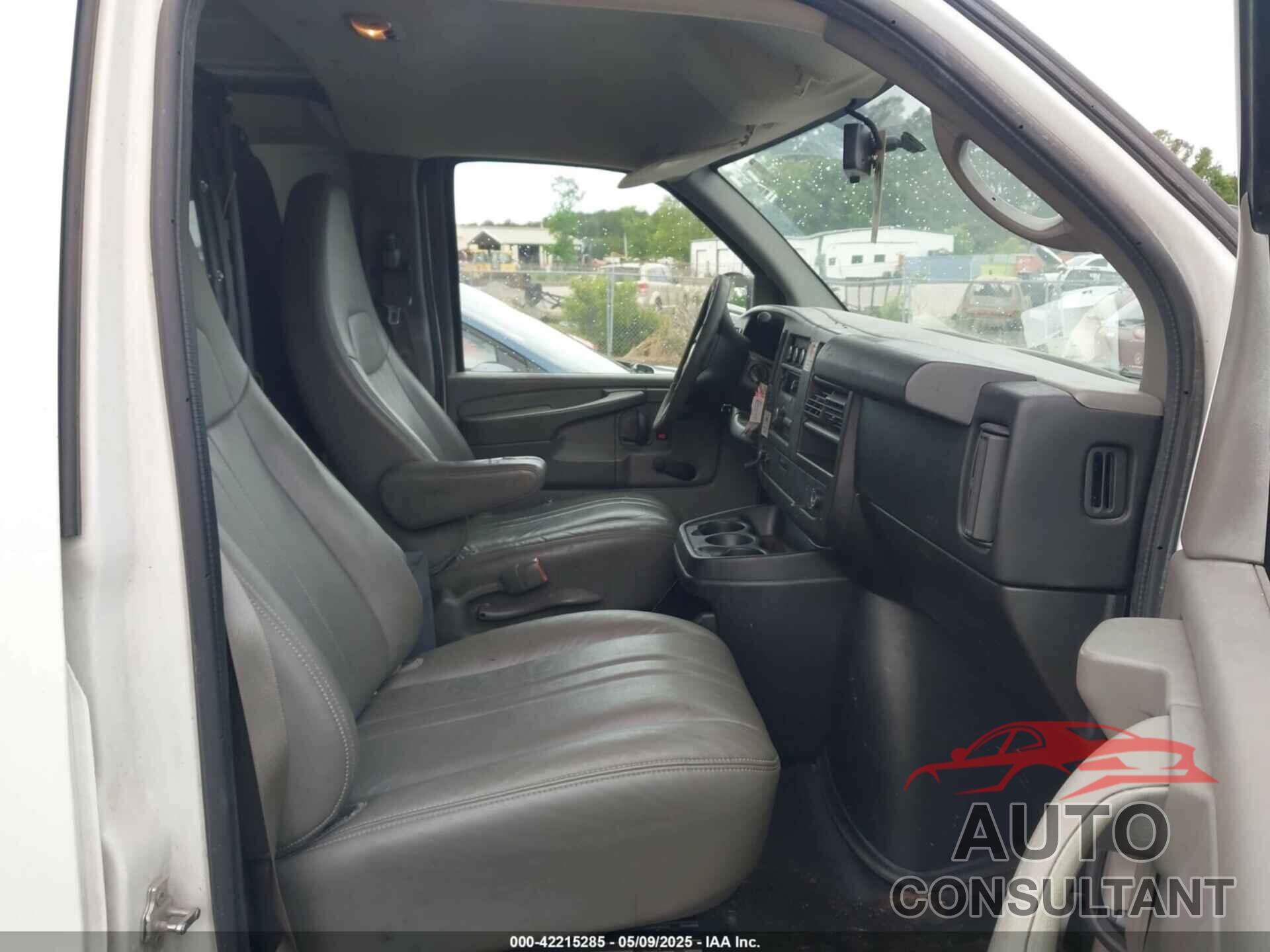 CHEVROLET EXPRESS 2013 - 1GCSGAFX2D1148701