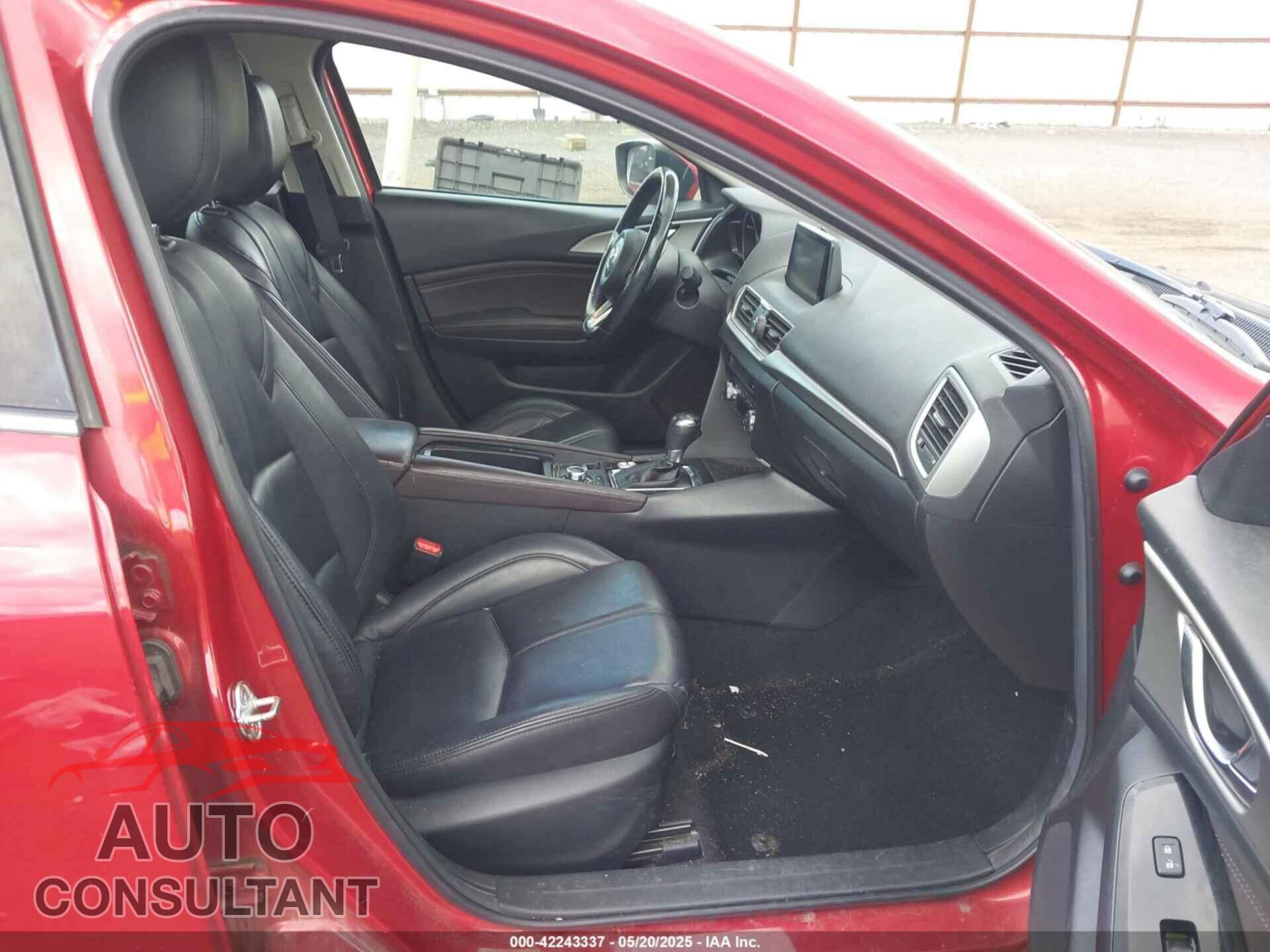 MAZDA MAZDA3 2017 - 3MZBN1L72HM121014