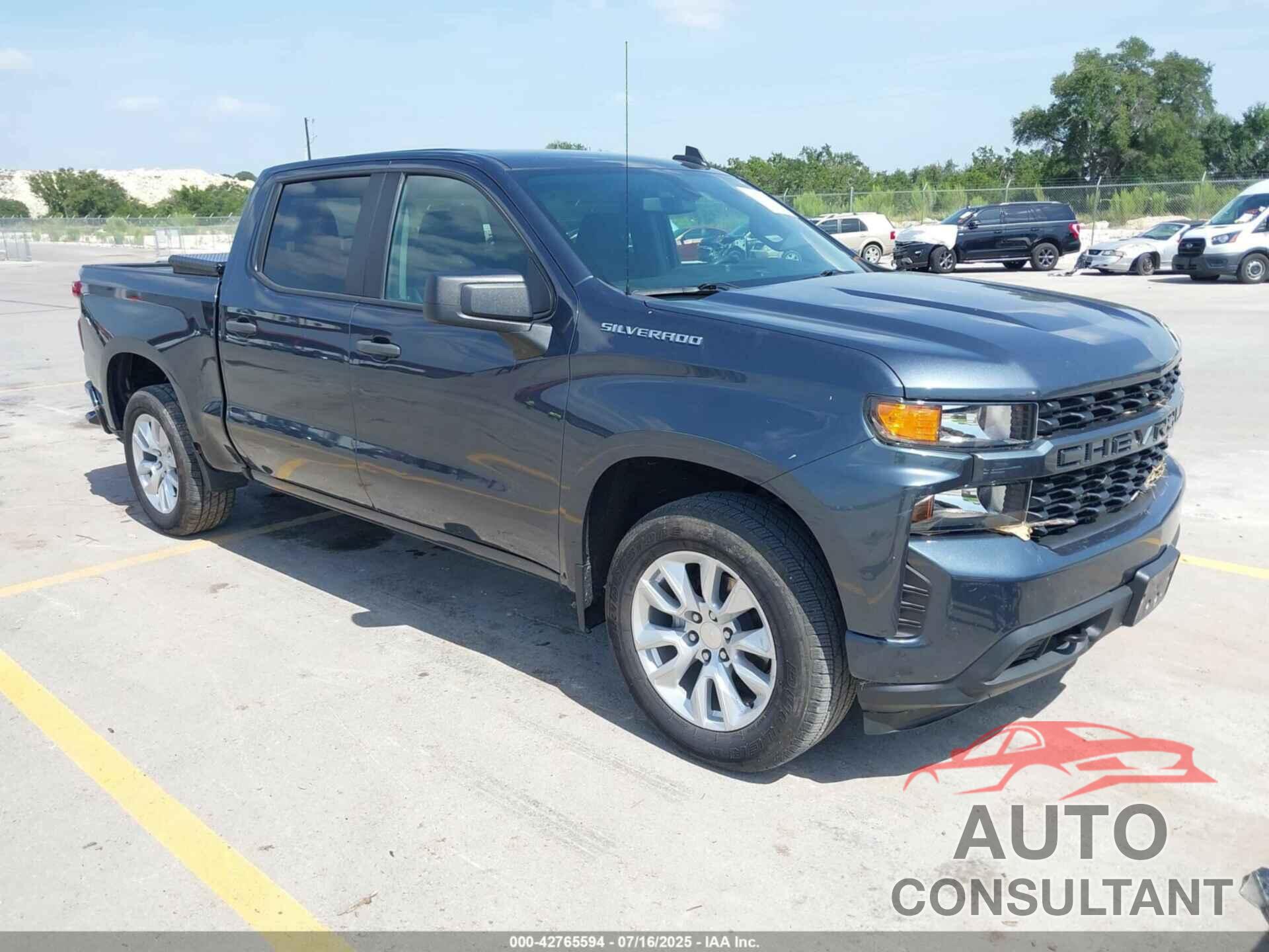 CHEVROLET SILVERADO 1500 2021 - 1GCPWBEK5MZ434614
