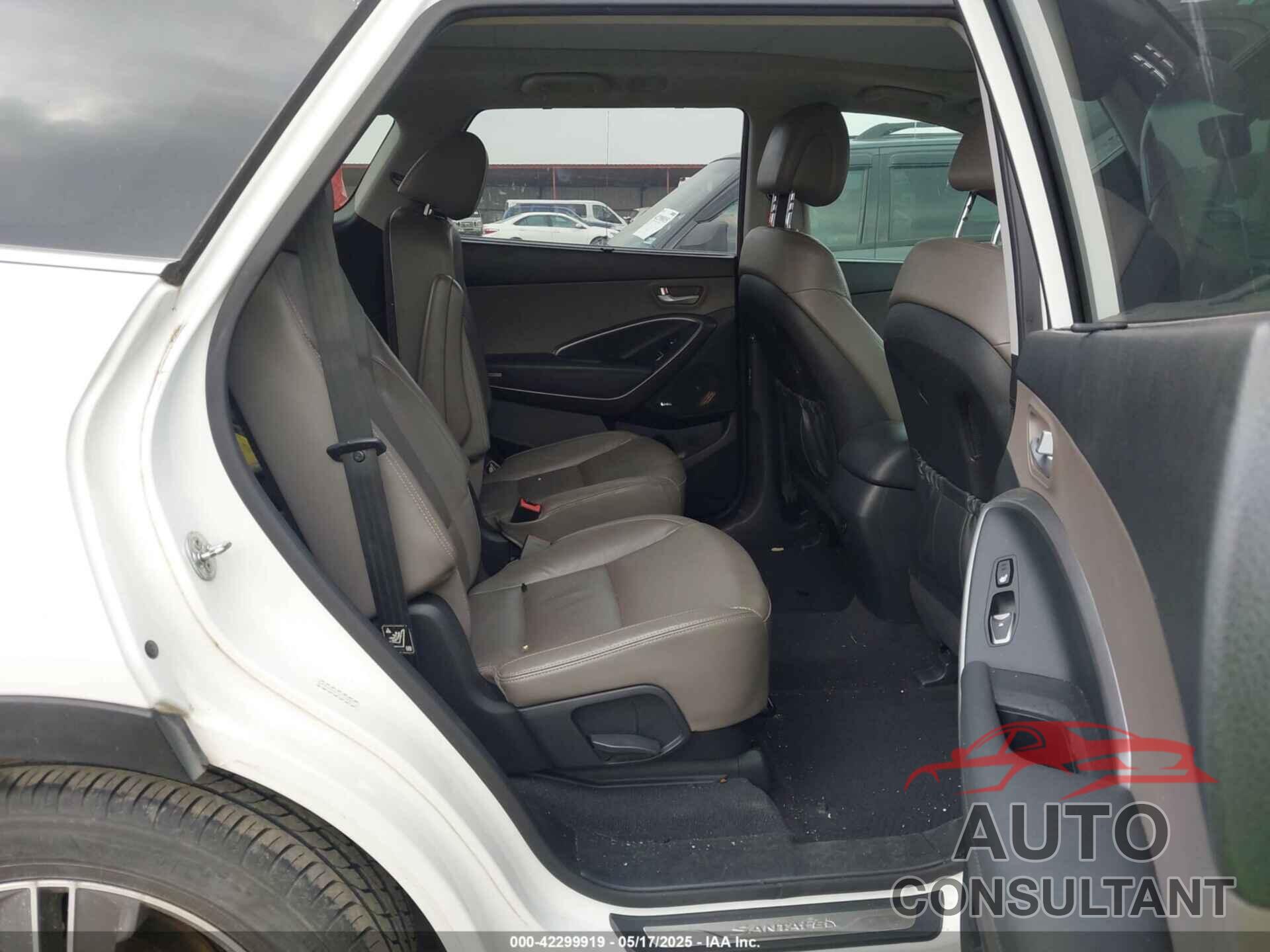 HYUNDAI SANTA FE 2016 - KM8SR4HF7GU132041