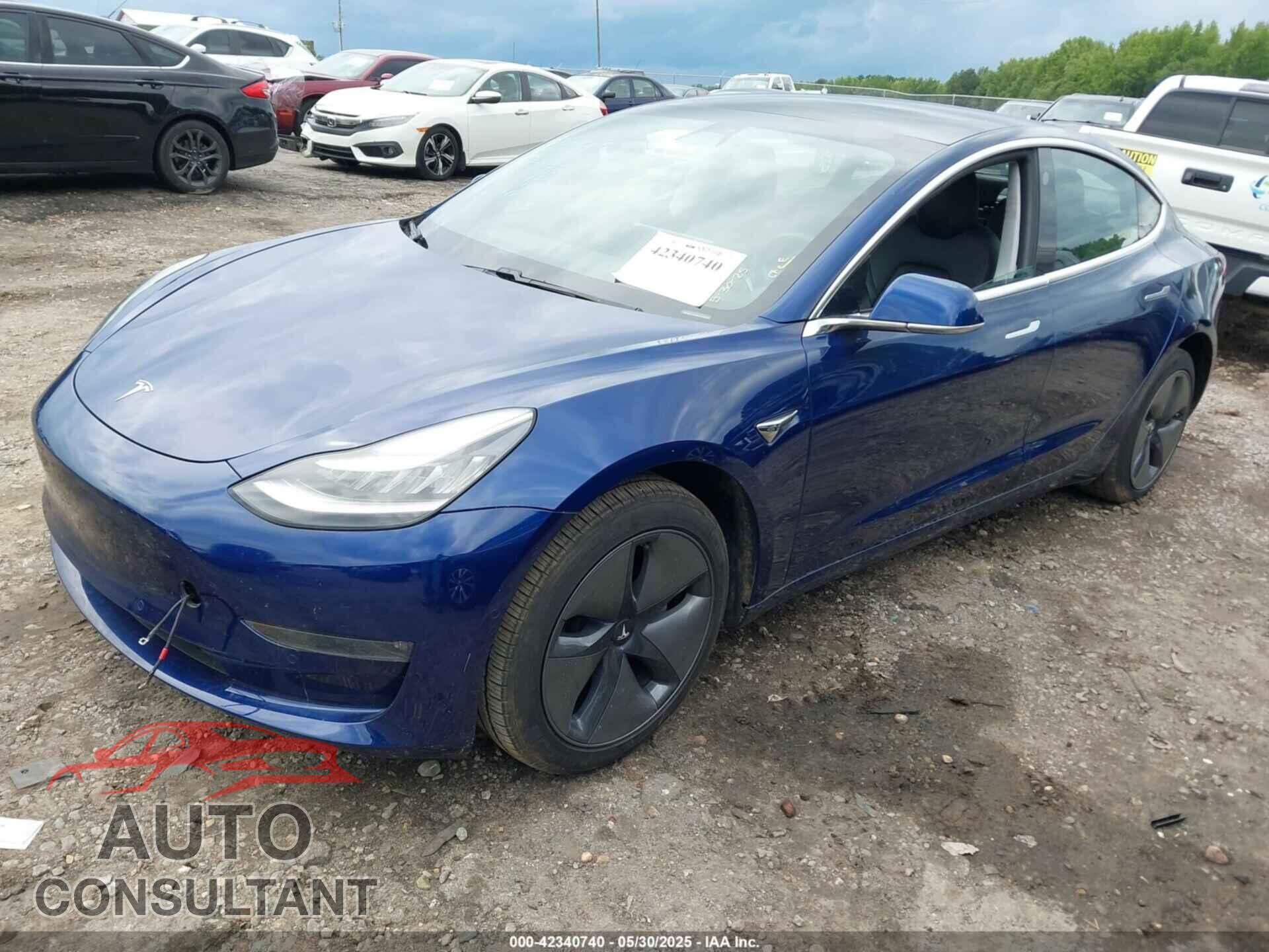 TESLA MODEL 3 2019 - 5YJ3E1EBXKF393900