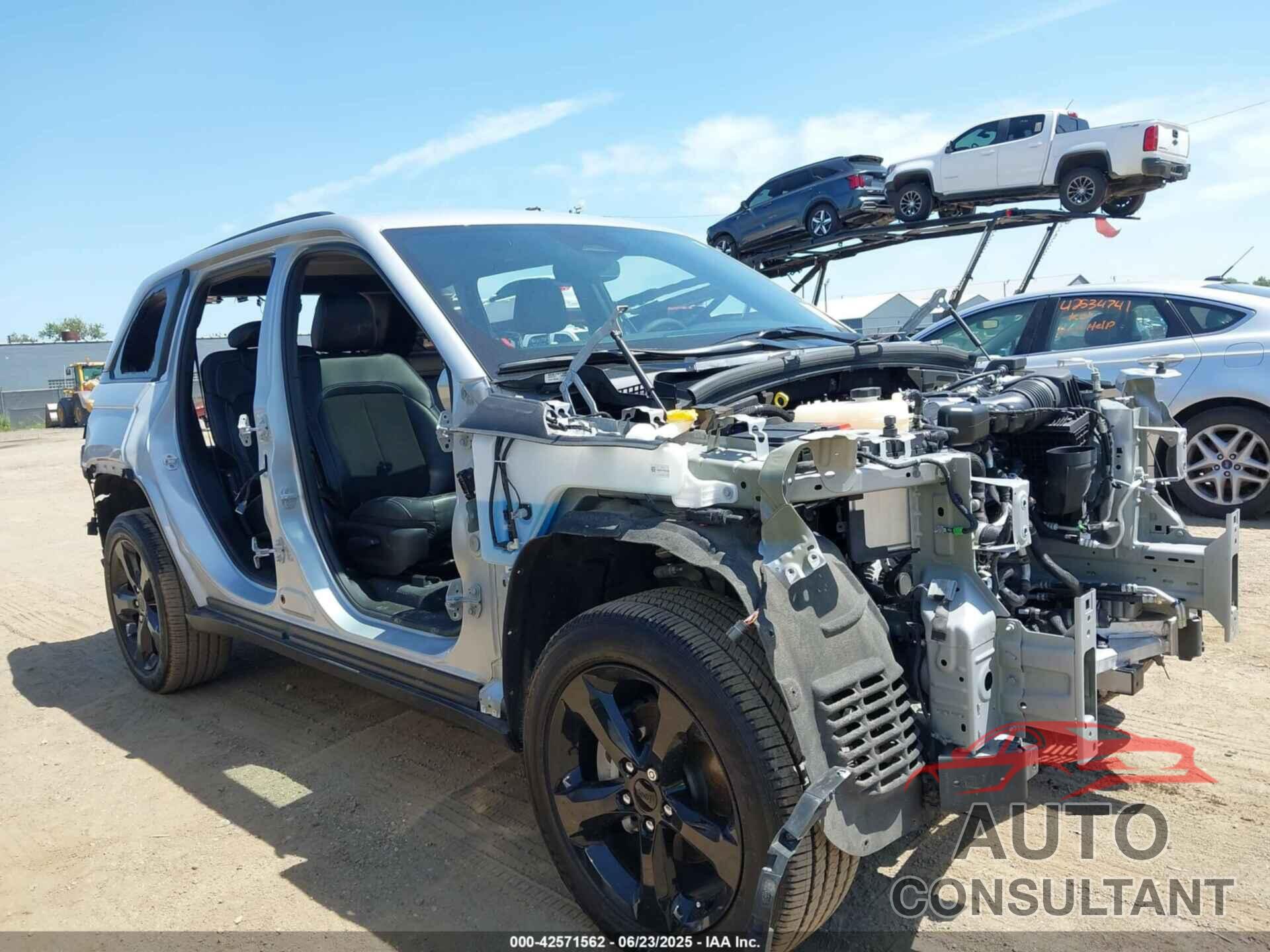 JEEP GRAND CHEROKEE 2024 - 1C4RJHAG5RC257231