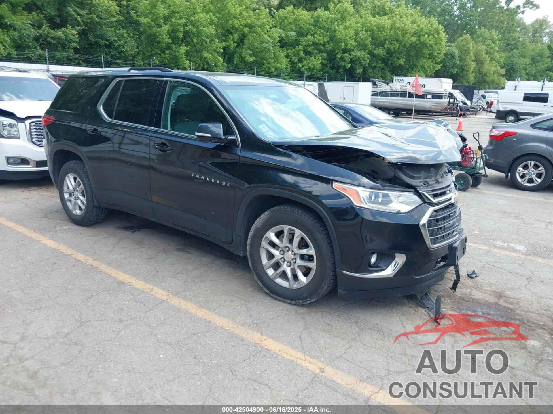 CHEVROLET TRAVERSE 2018 - 1GNEVGKW4JJ151296
