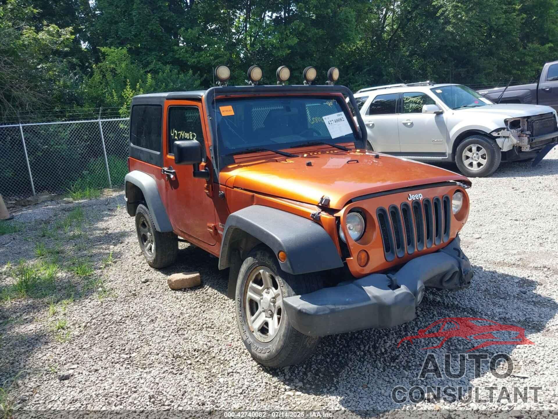 JEEP WRANGLER 2011 - 1J4AA2D10BL591796