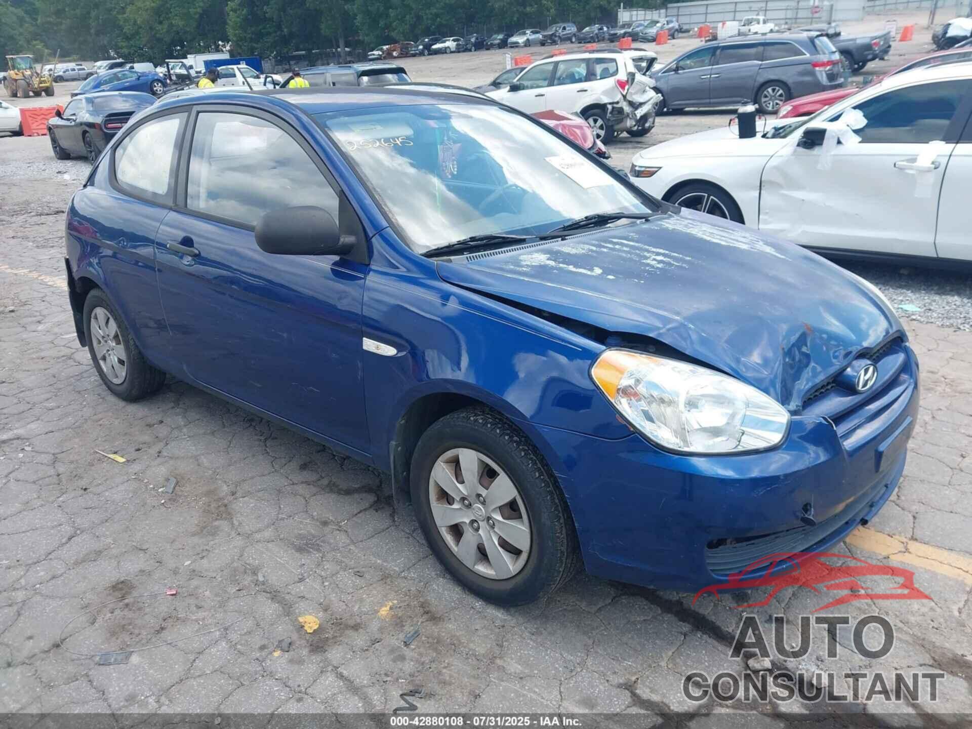 HYUNDAI ACCENT 2011 - KMHCM3AC8BU192173