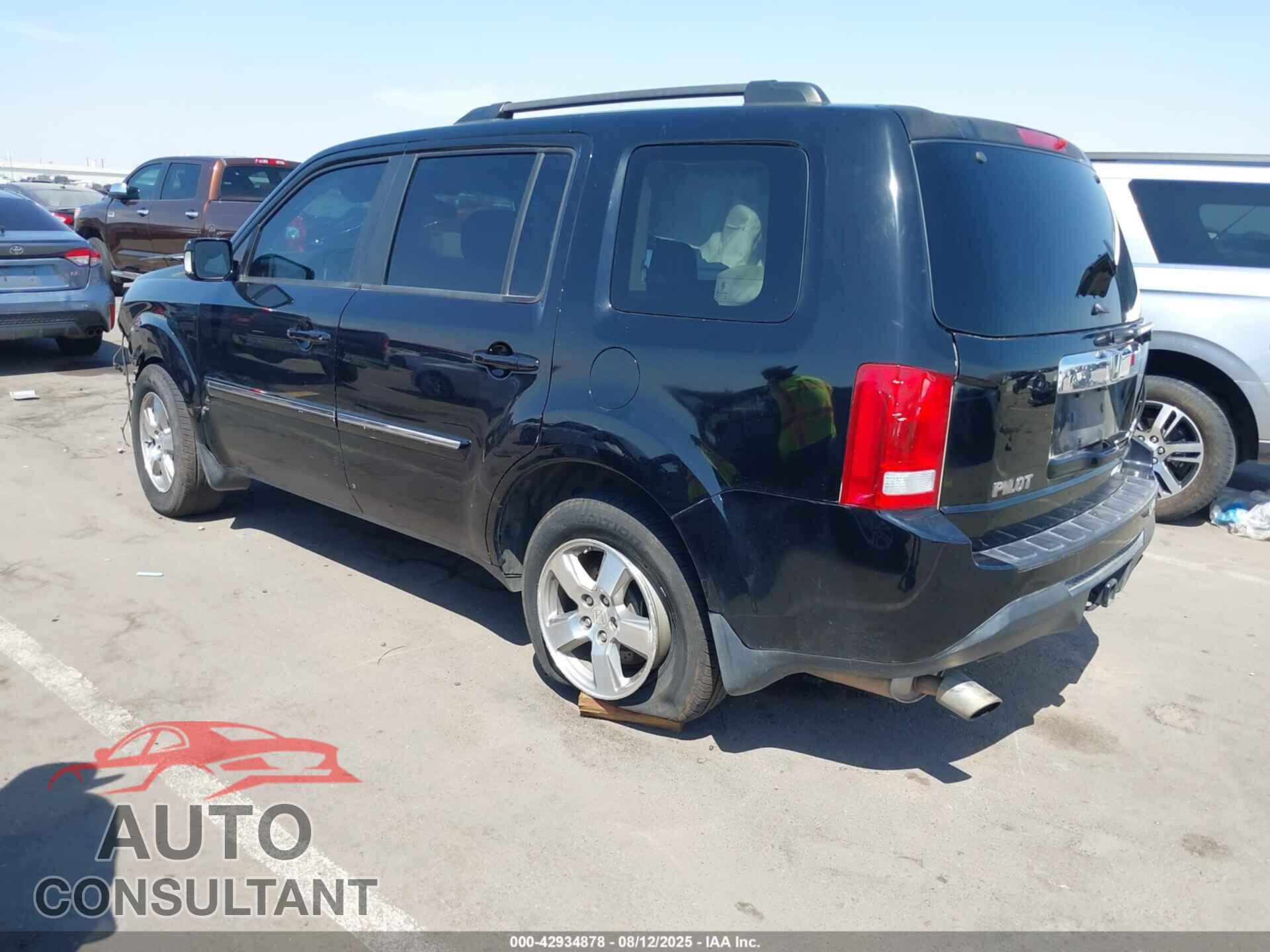 HONDA PILOT 2014 - 5FNYF4H90EB013206