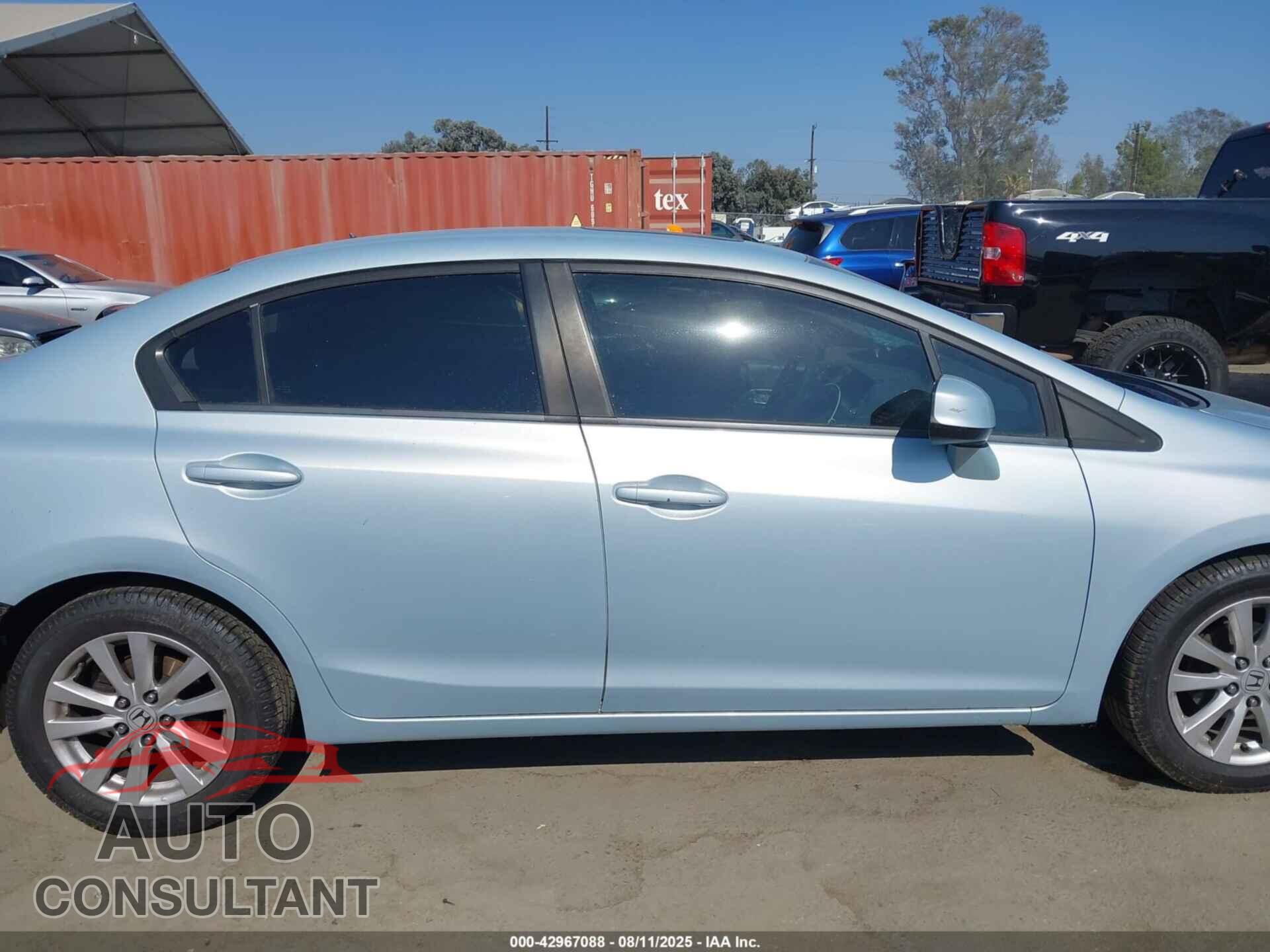 HONDA CIVIC 2012 - 19XFB2F85CE343895