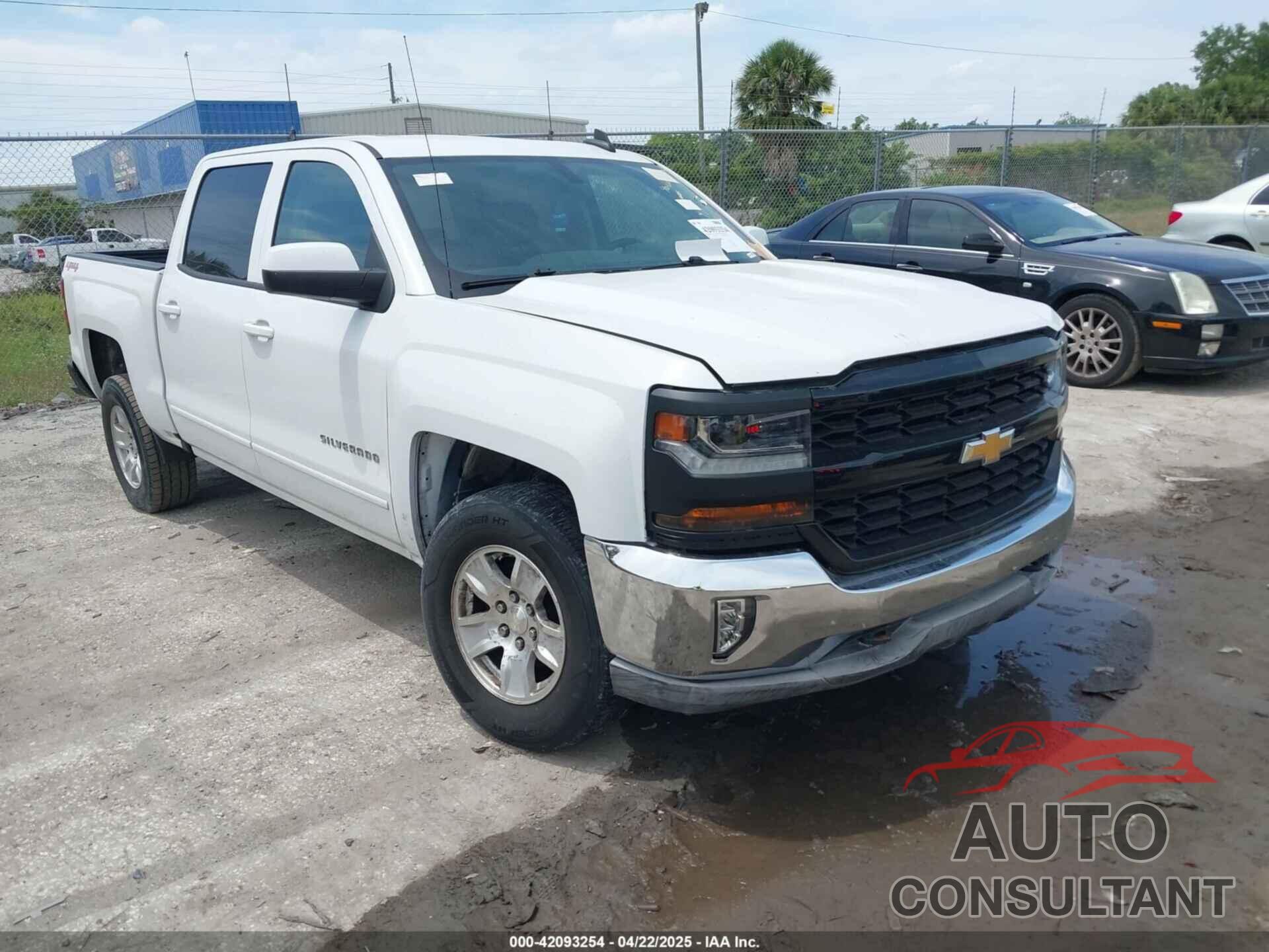 CHEVROLET SILVERADO 1500 2018 - 3GCUKREC5JG400460