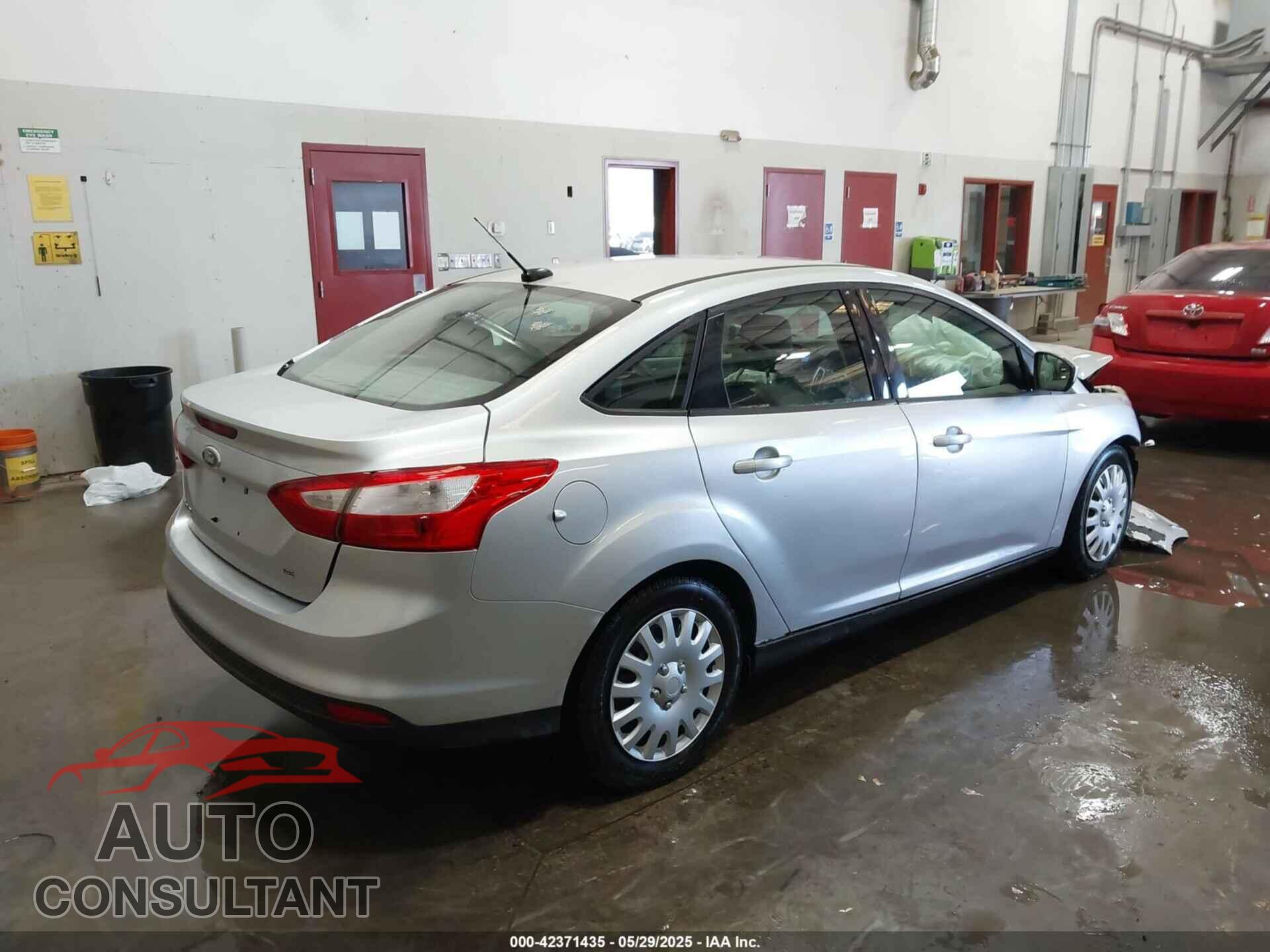 FORD FOCUS 2012 - 1FAHP3F22CL371534