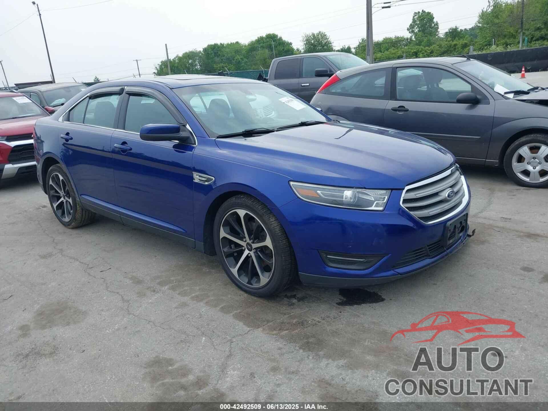 FORD TAURUS 2015 - 1FAHP2H88FG155468