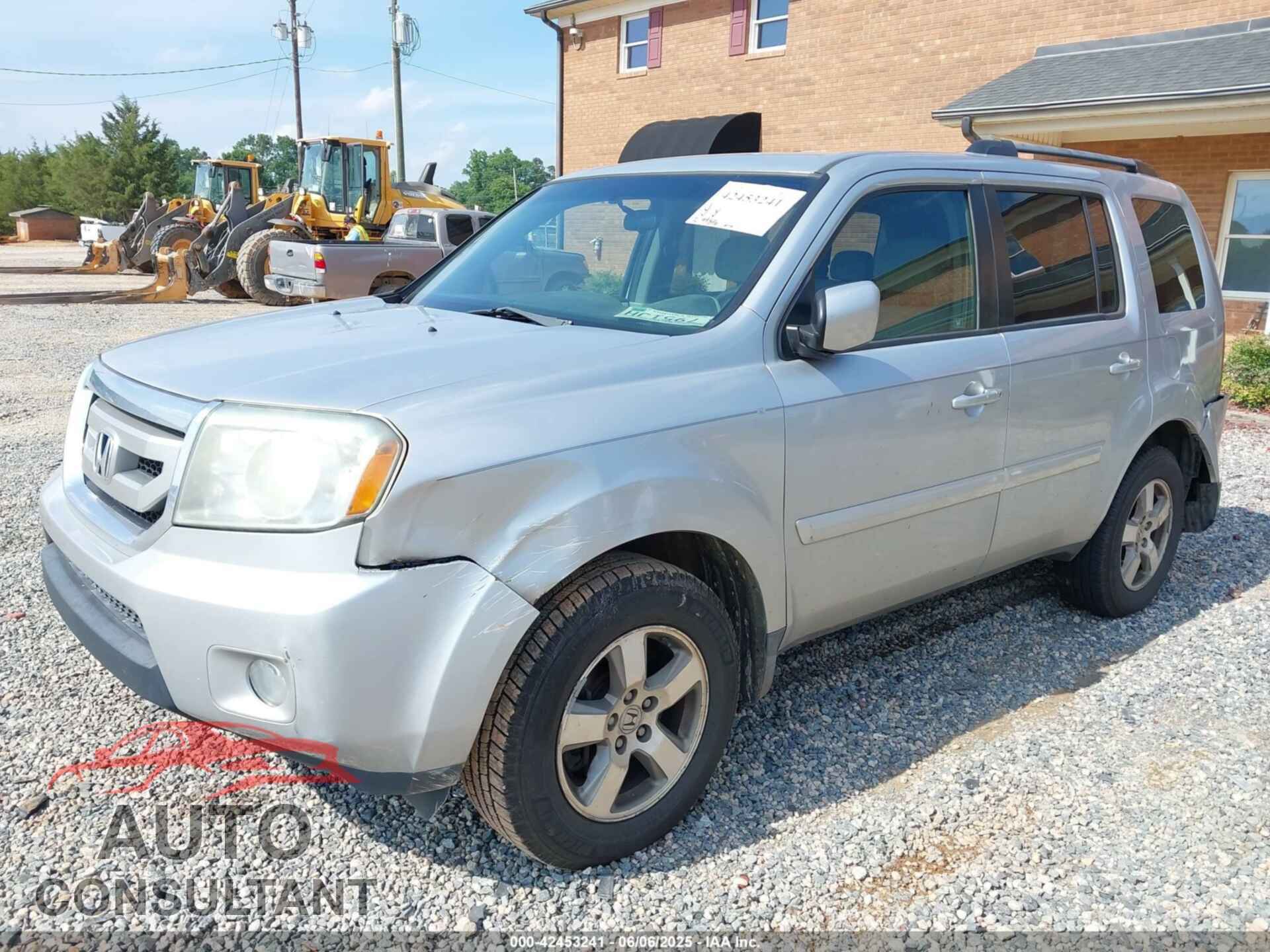 HONDA PILOT 2010 - 5FNYF4H42AB024335