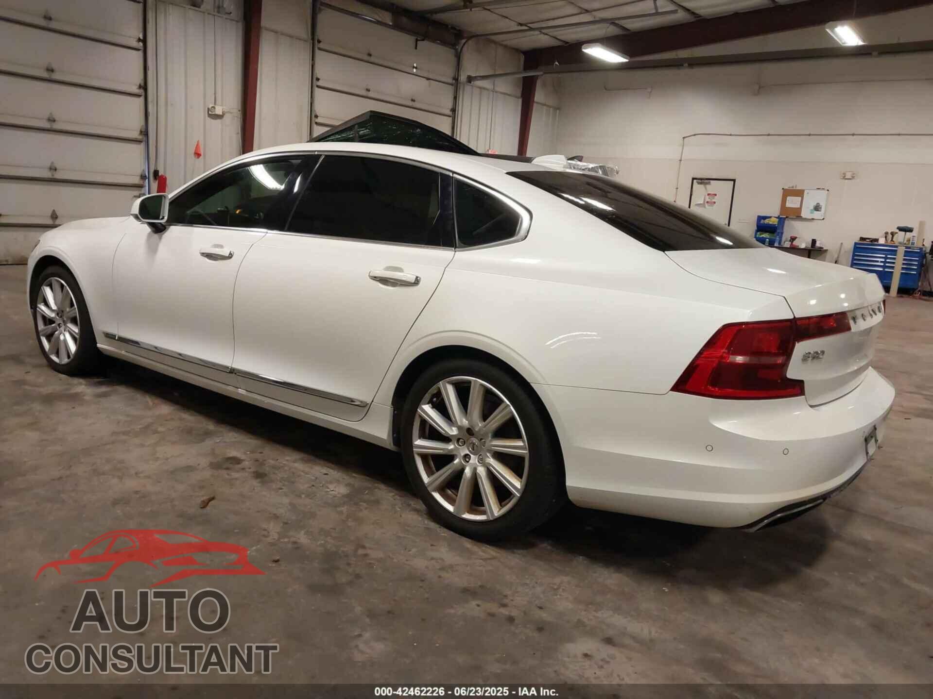 VOLVO S90 2018 - LVY992ML8JP033620