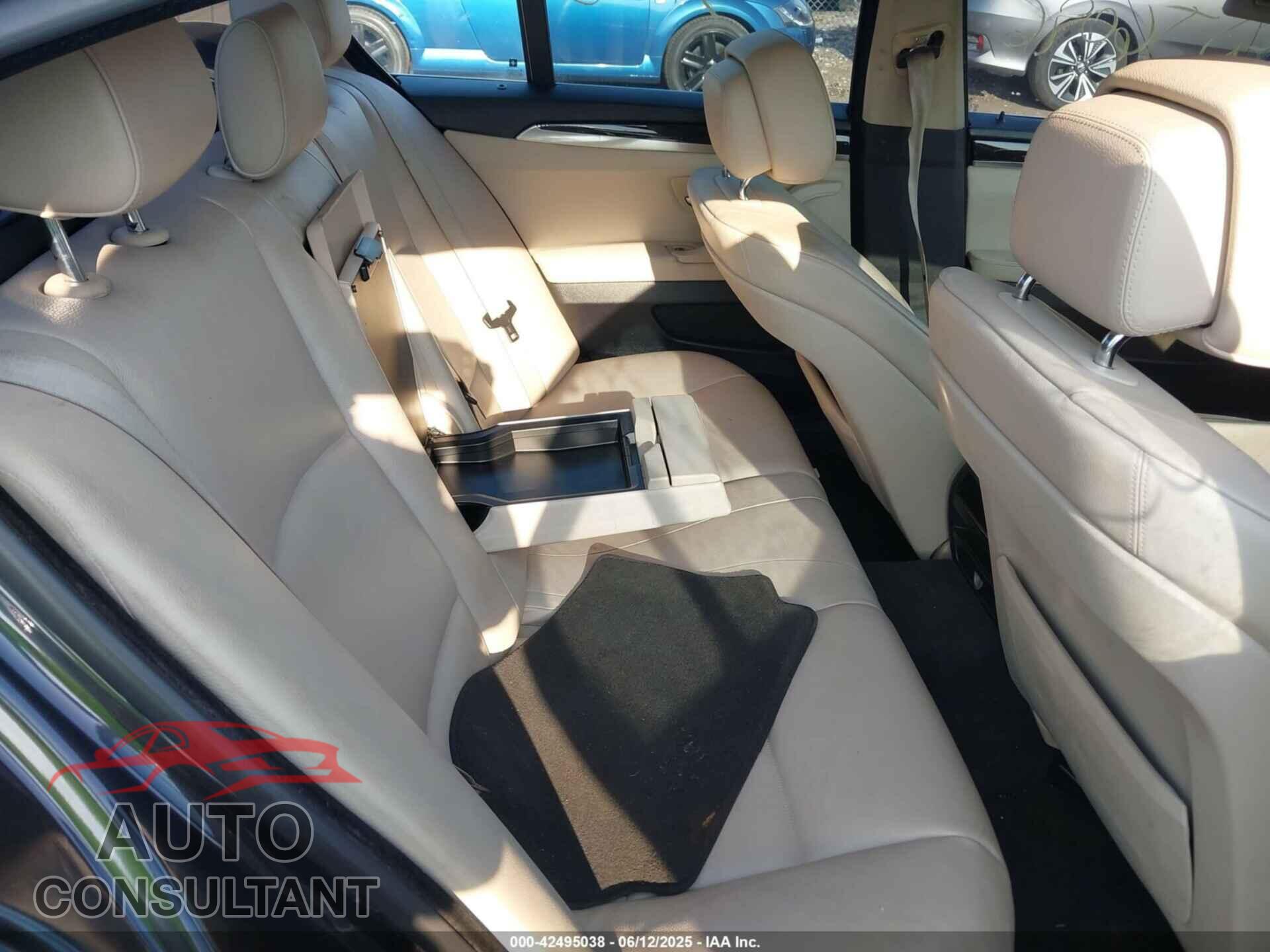 BMW 535 2011 - WBAFU7C52BC439620