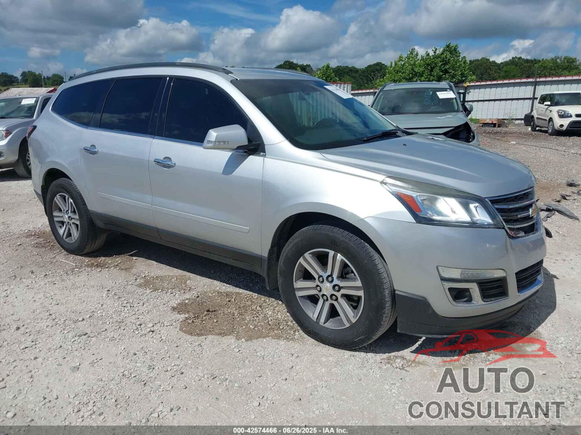 CHEVROLET TRAVERSE 2017 - 1GNKVHKD2HJ131100