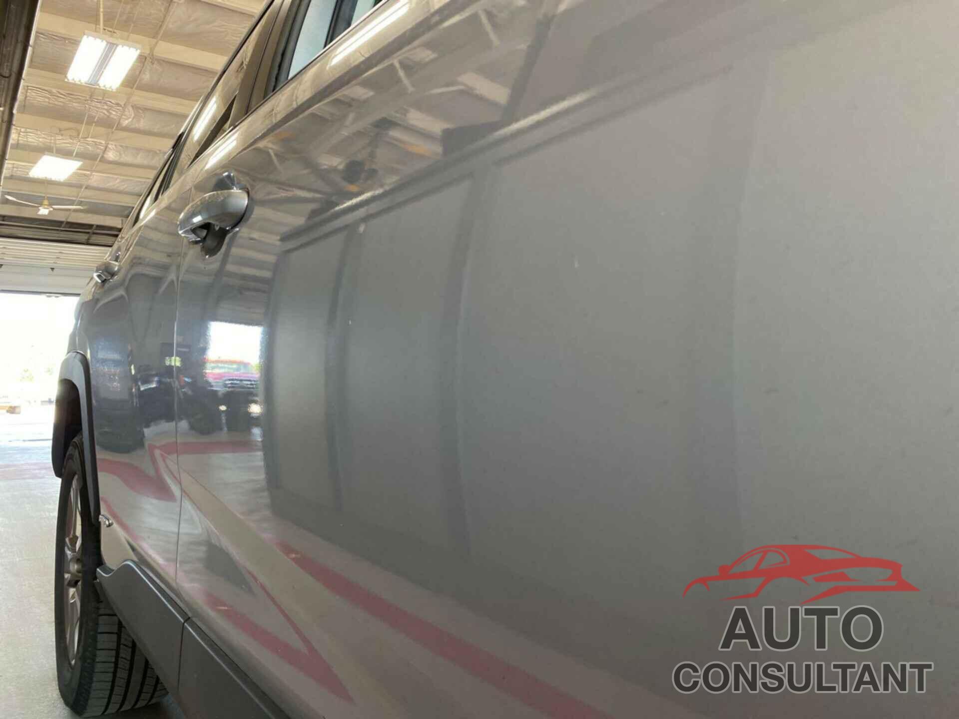 TOYOTA RAV4 HYBRID 2023 - 2T3RWRFV9PW171333