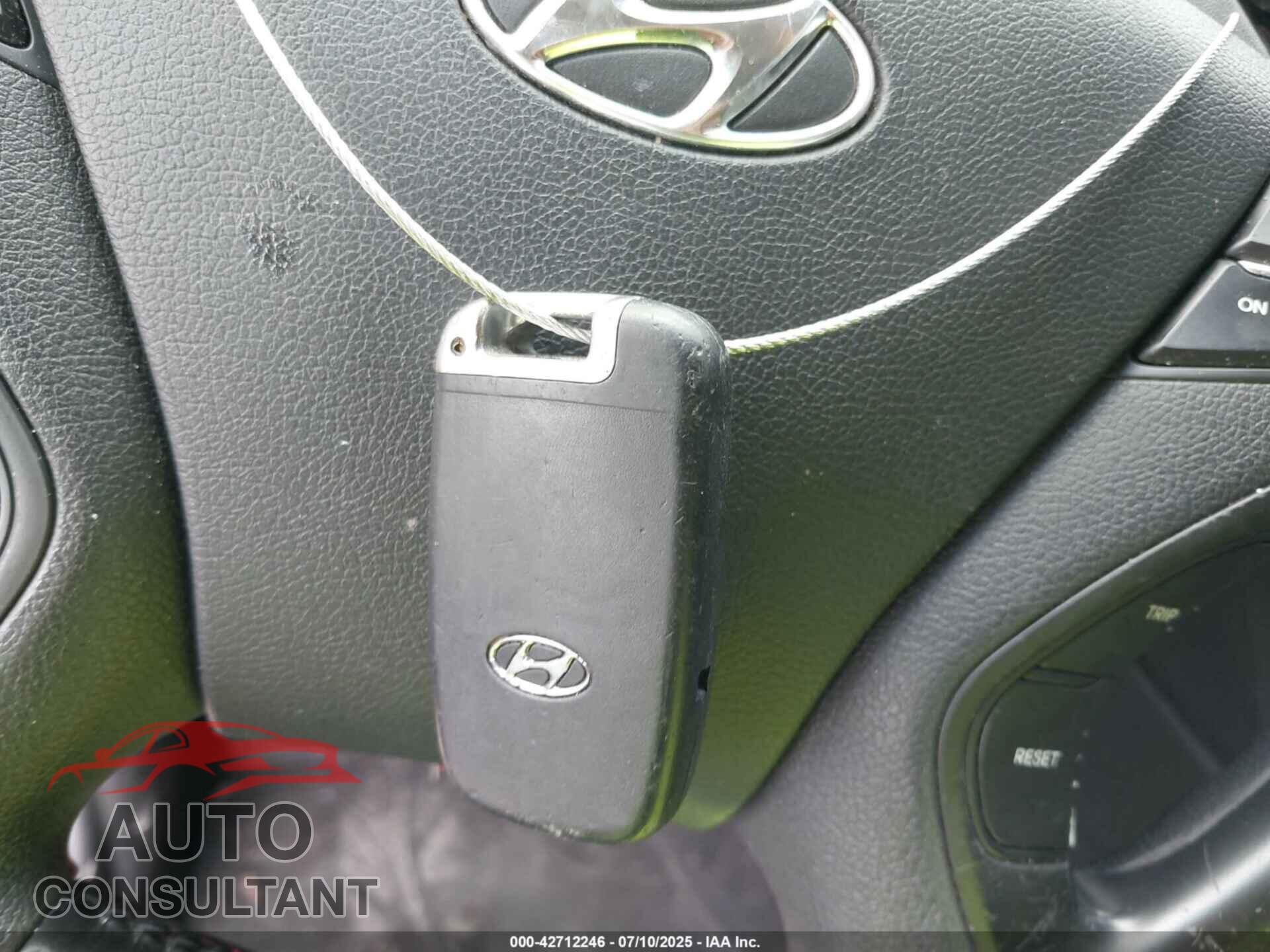 HYUNDAI SONATA 2013 - 5NPEC4AC8DH578434