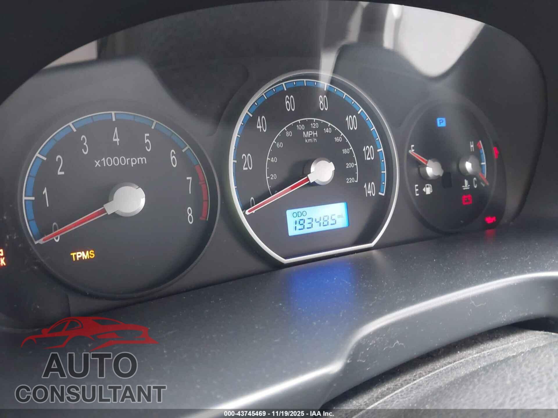 HYUNDAI SANTA FE 2009 - 5NMSG13D89H259258