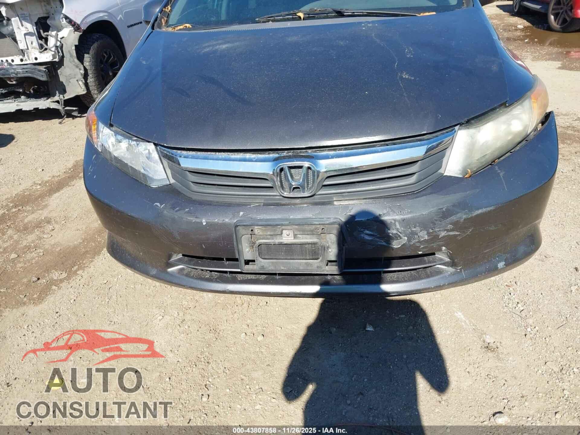 HONDA CIVIC 2012 - 2HGFB2F86CH311446