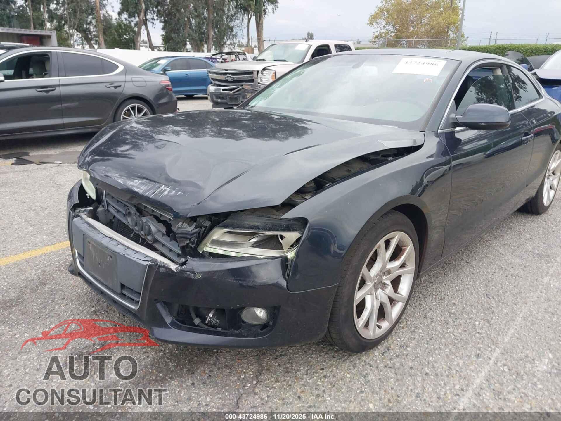 AUDI A5 2012 - WAULFAFR2CA044357