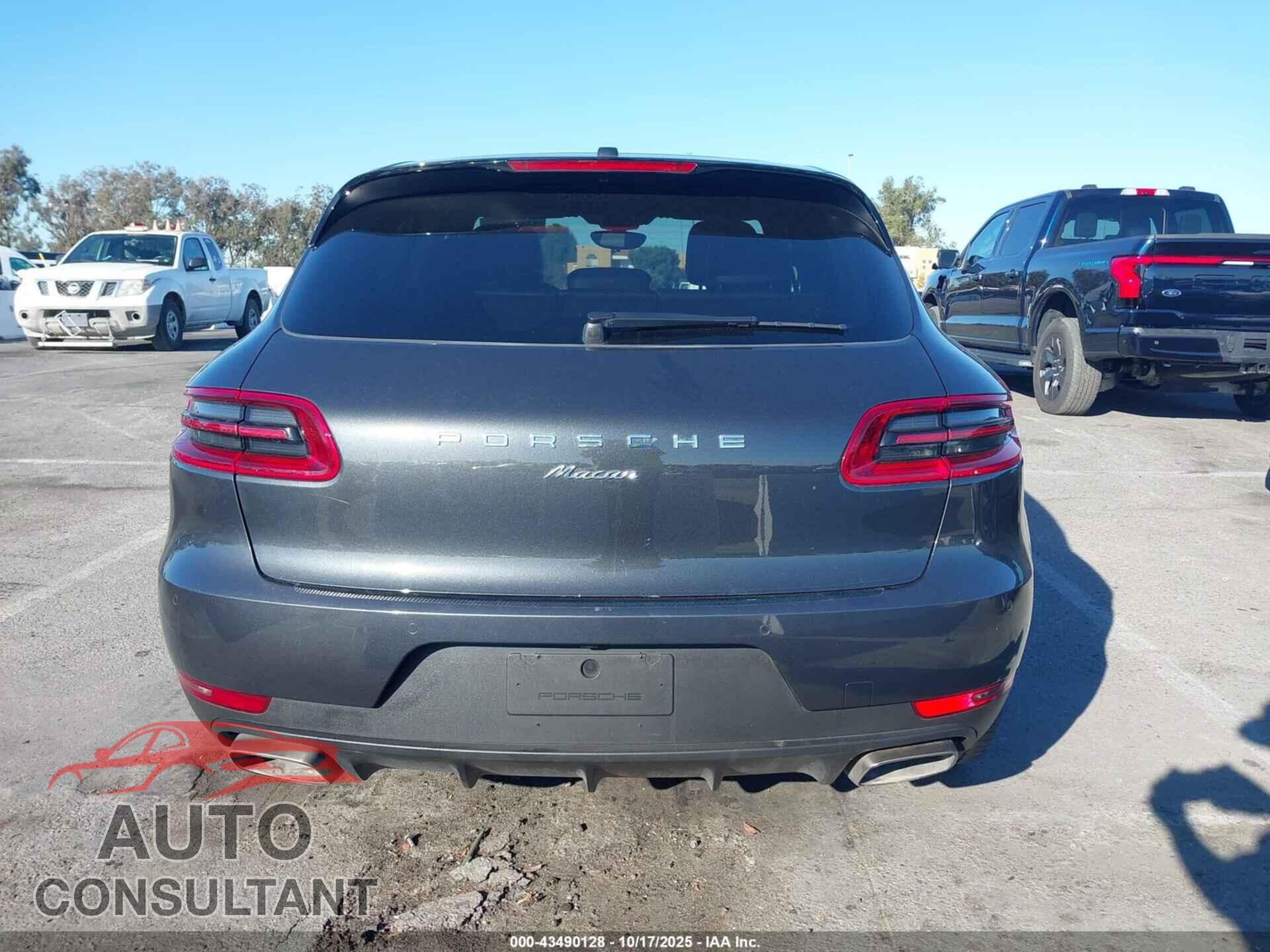 PORSCHE MACAN 2017 - WP1AA2A56HLB08834
