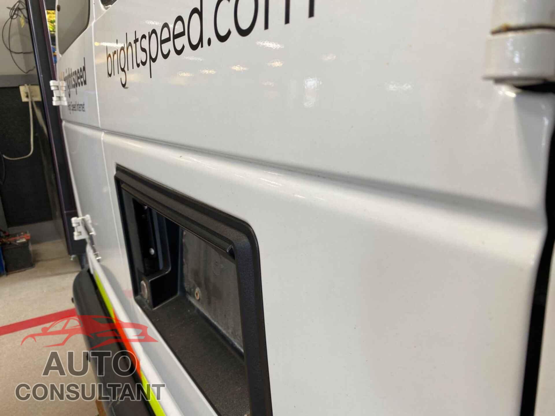 FORD E-150 2014 - 1FTNE1EW5EDB07443