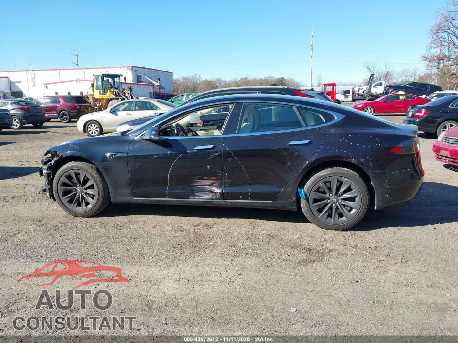 TESLA MODEL S 2017 - 5YJSA1E21HF221383