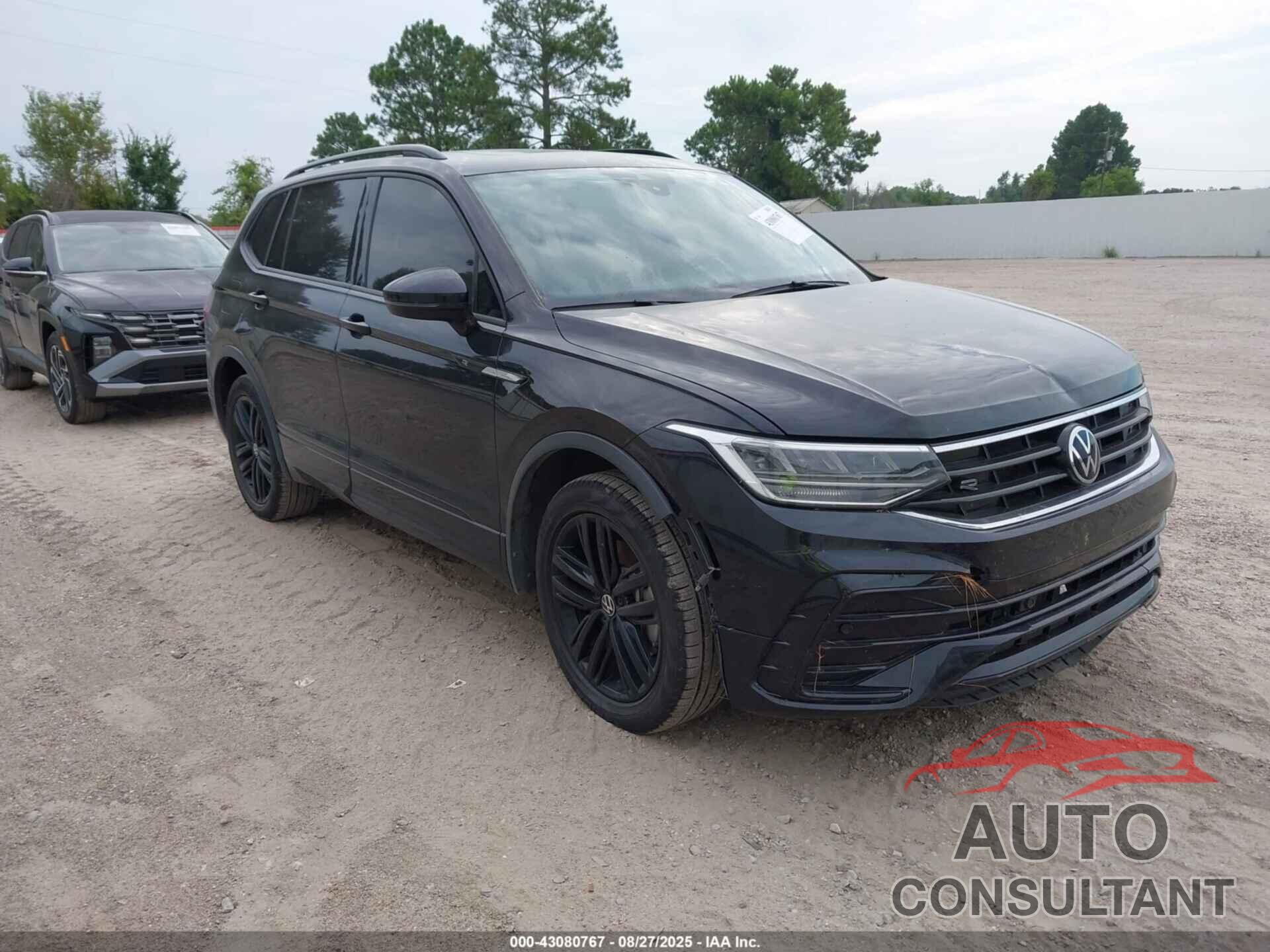 VOLKSWAGEN TIGUAN 2022 - 3VVCB7AX5NM107935