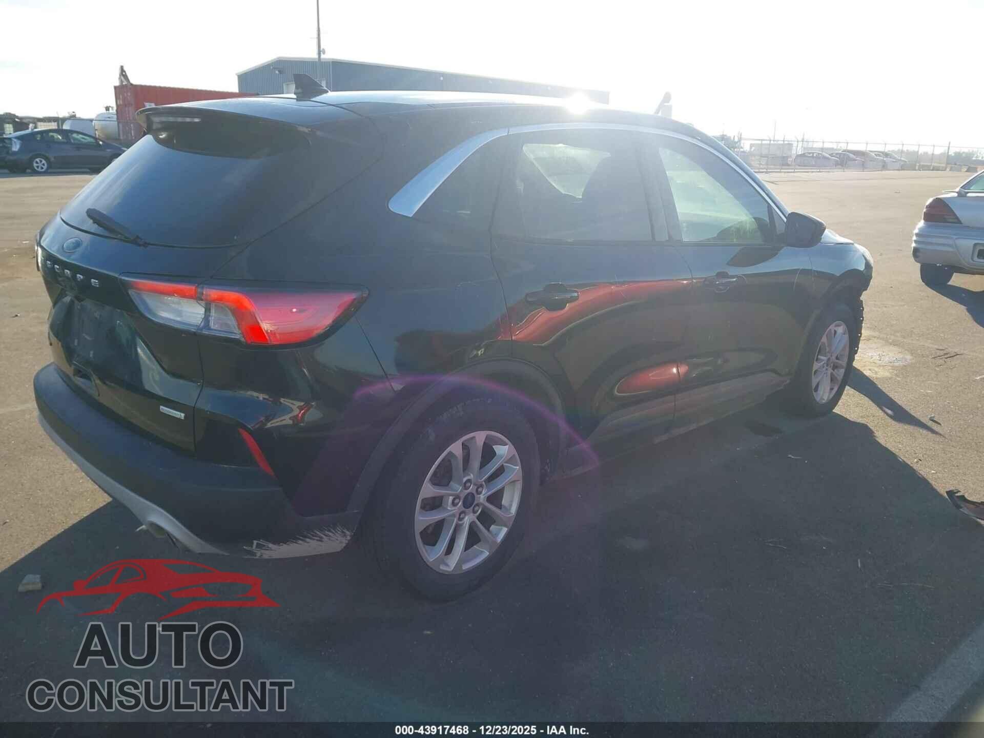 FORD ESCAPE 2020 - 1FMCU0G62LUA86058