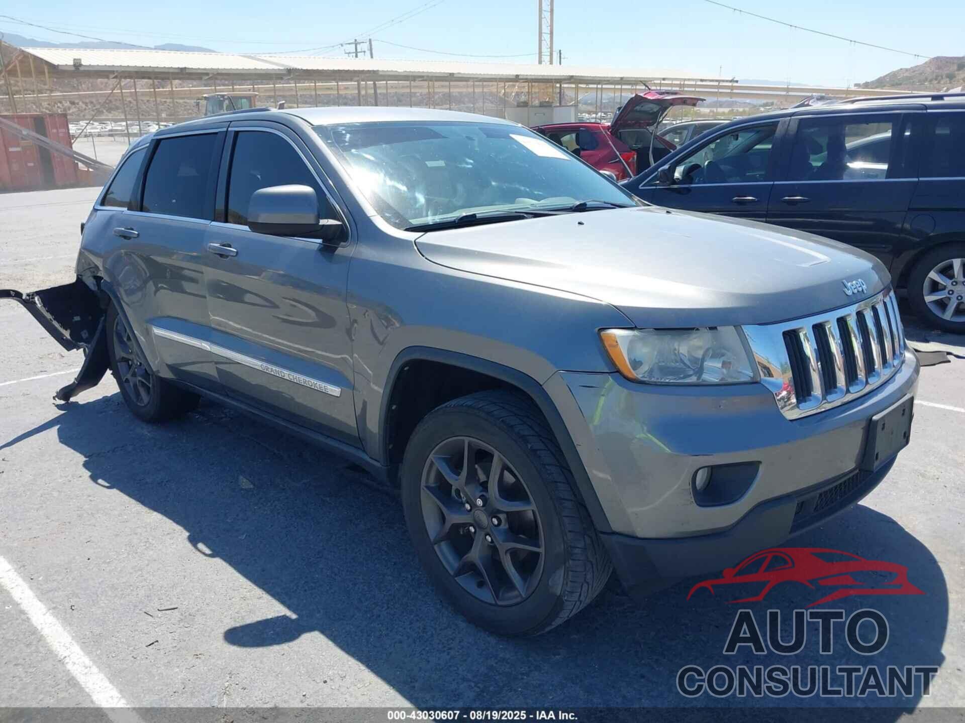JEEP GRAND CHEROKEE 2013 - 1C4RJEAG1DC508107
