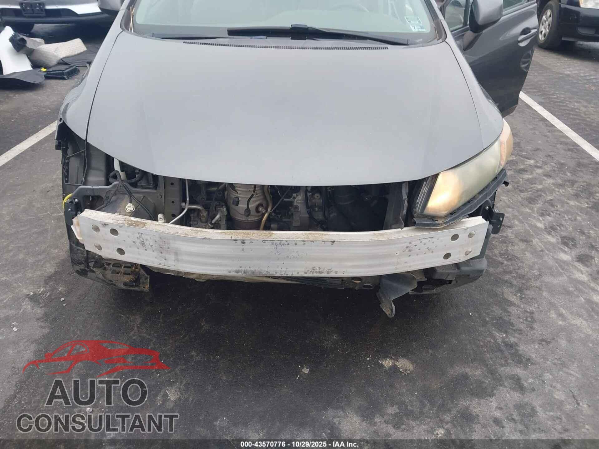 HONDA CIVIC 2012 - 2HGFB2F57CH319903