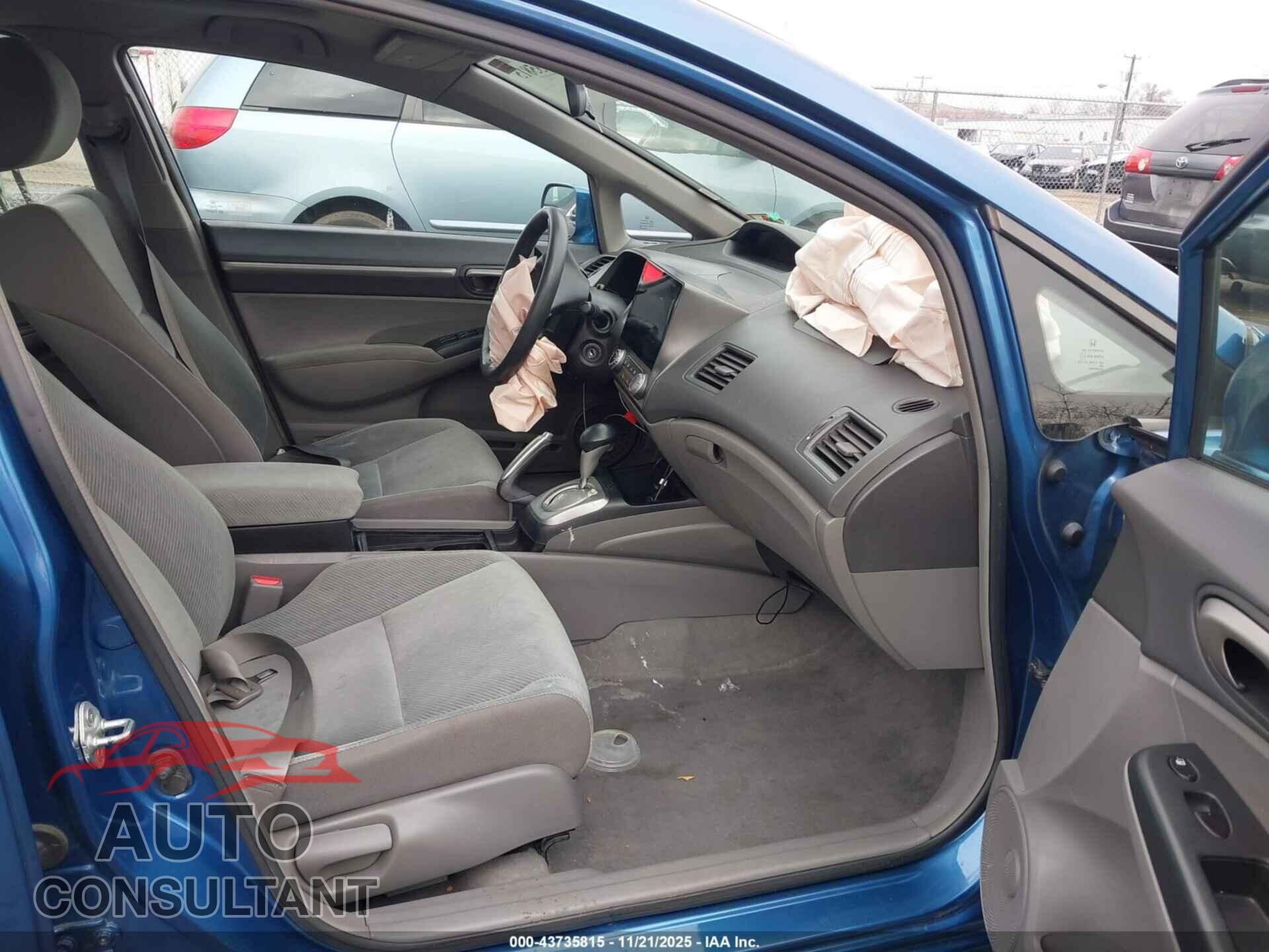 HONDA CIVIC 2010 - 19XFA1F8XAE060743