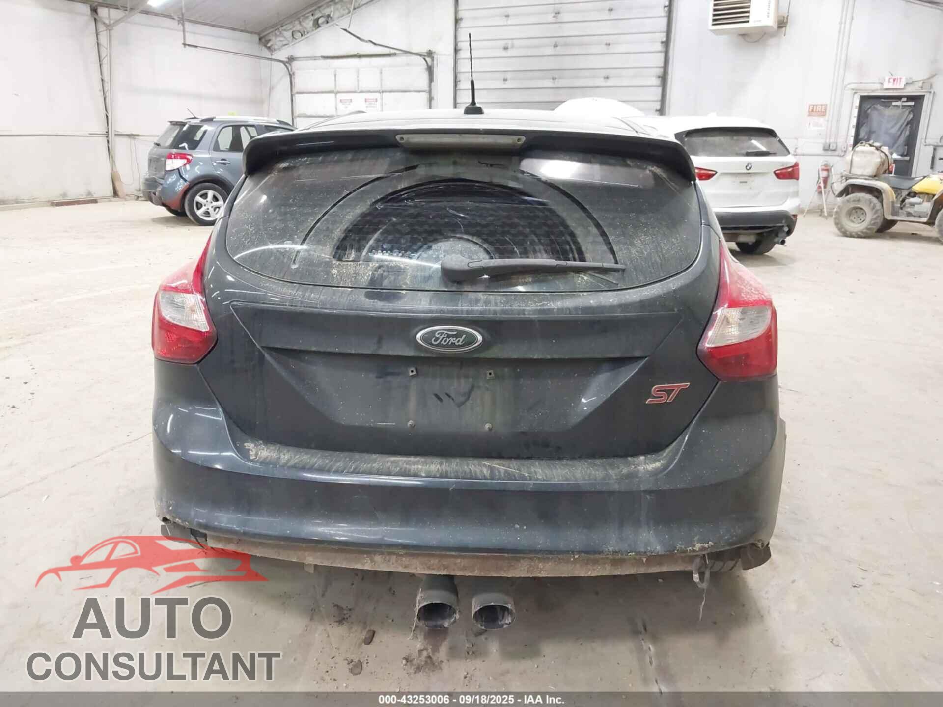 FORD FOCUS ST 2014 - 1FADP3L90EL427036