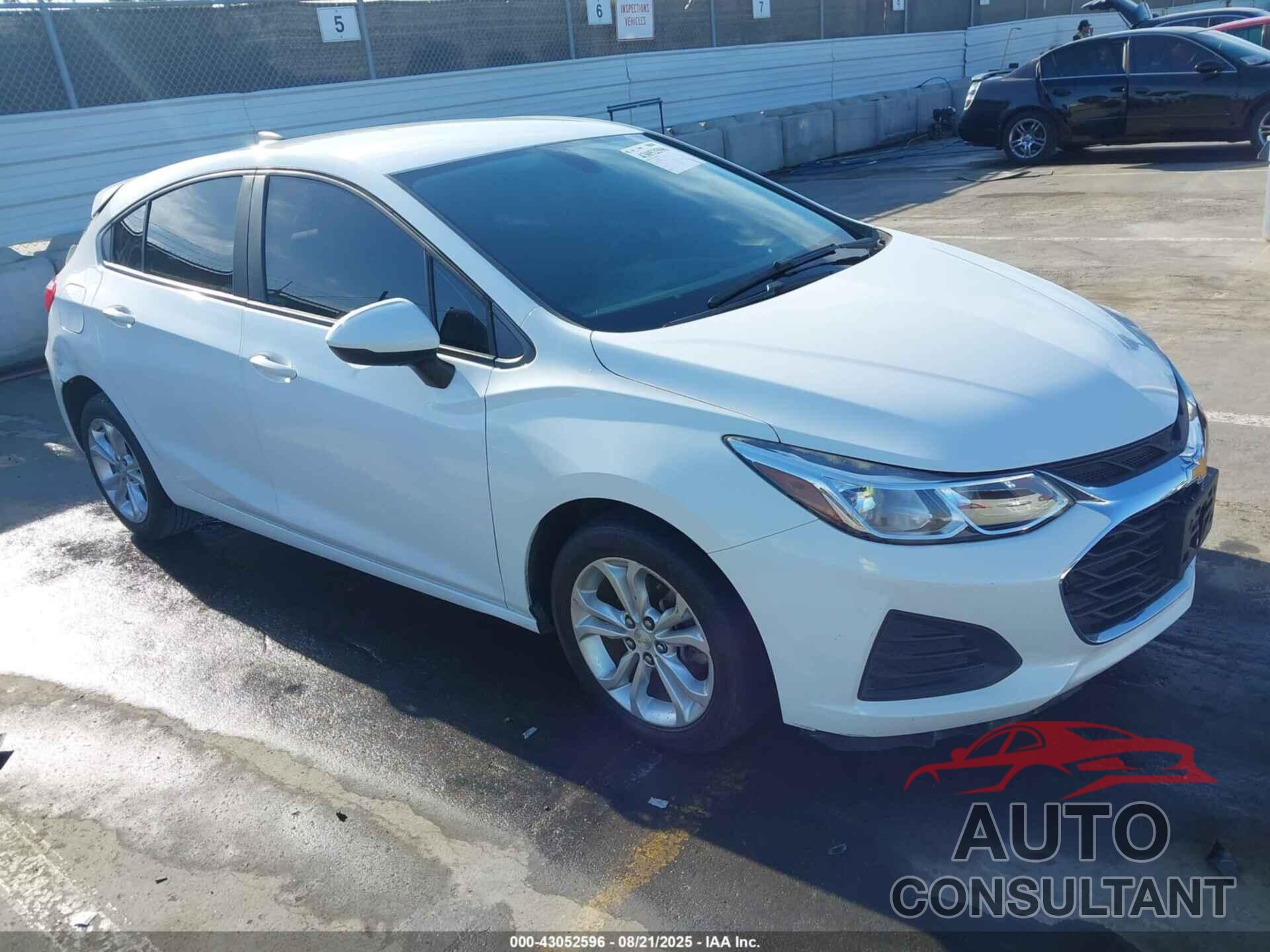 CHEVROLET CRUZE 2019 - 3G1BC6SMXKS607806