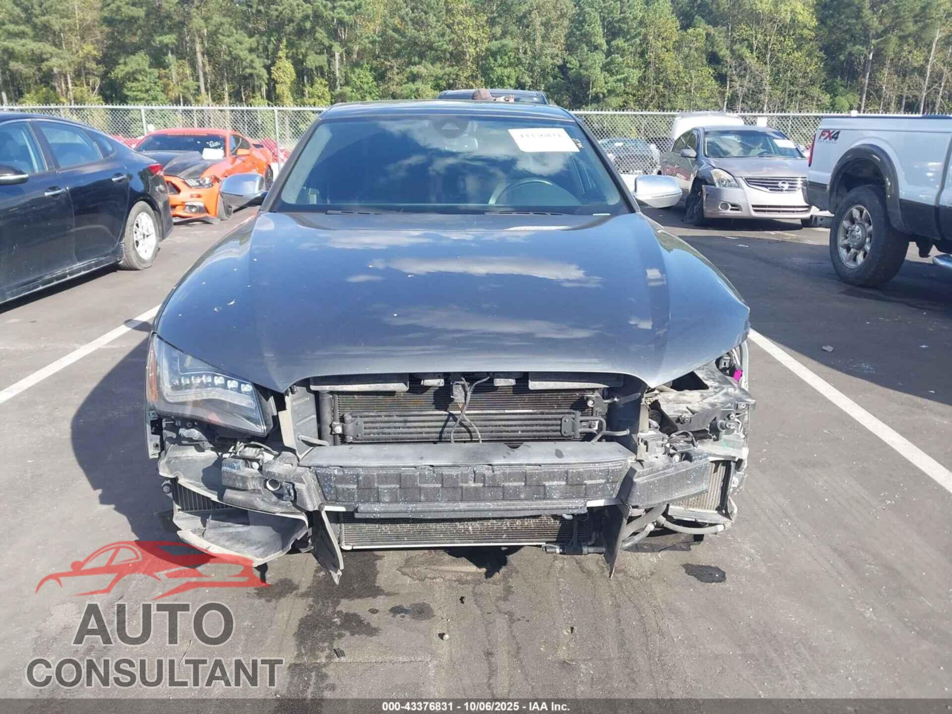 AUDI S8 2014 - WAUD2AFD9EN004471