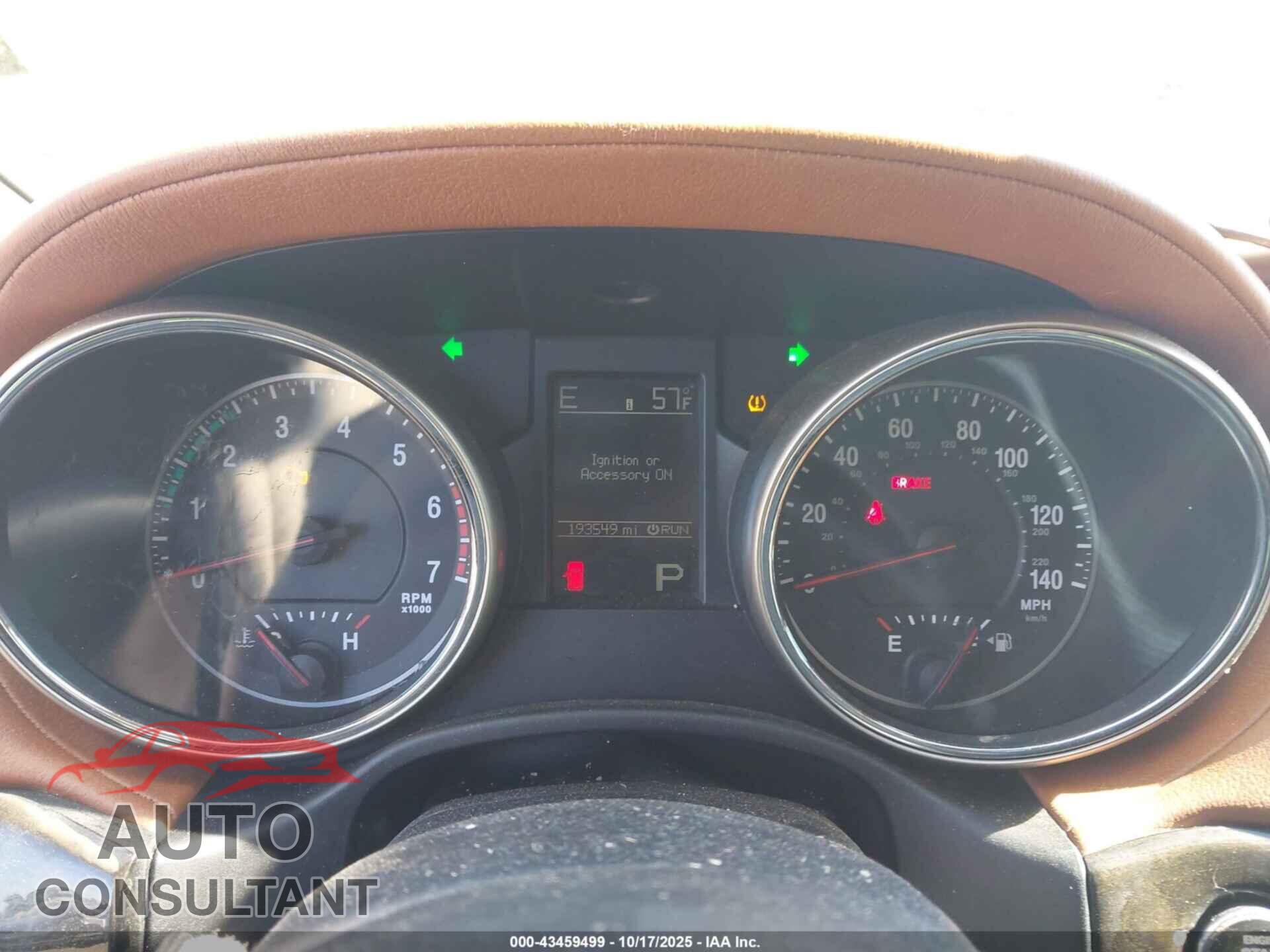 JEEP GRAND CHEROKEE 2012 - 1C4RJECT5CC329643