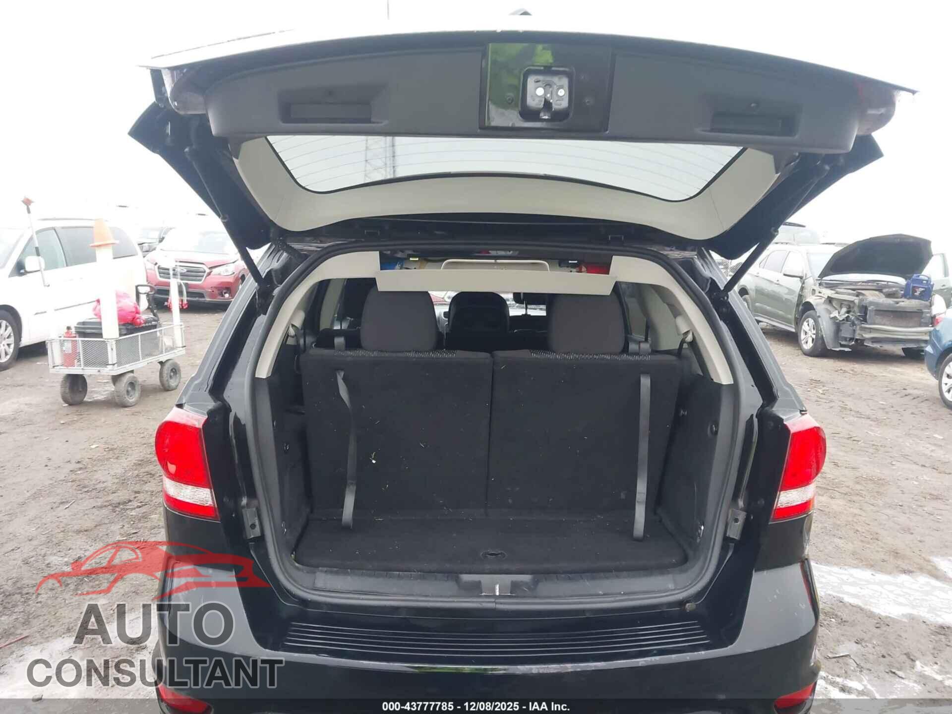 DODGE JOURNEY 2015 - 3C4PDDBG8FT725295