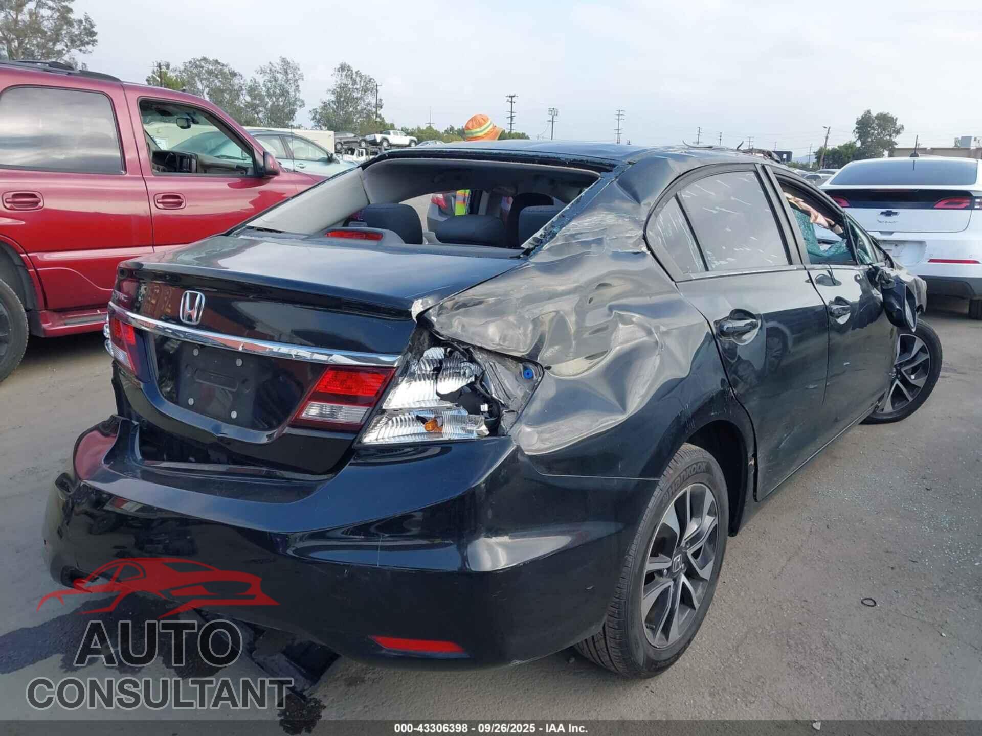 HONDA CIVIC 2015 - 19XFB2F87FE292792