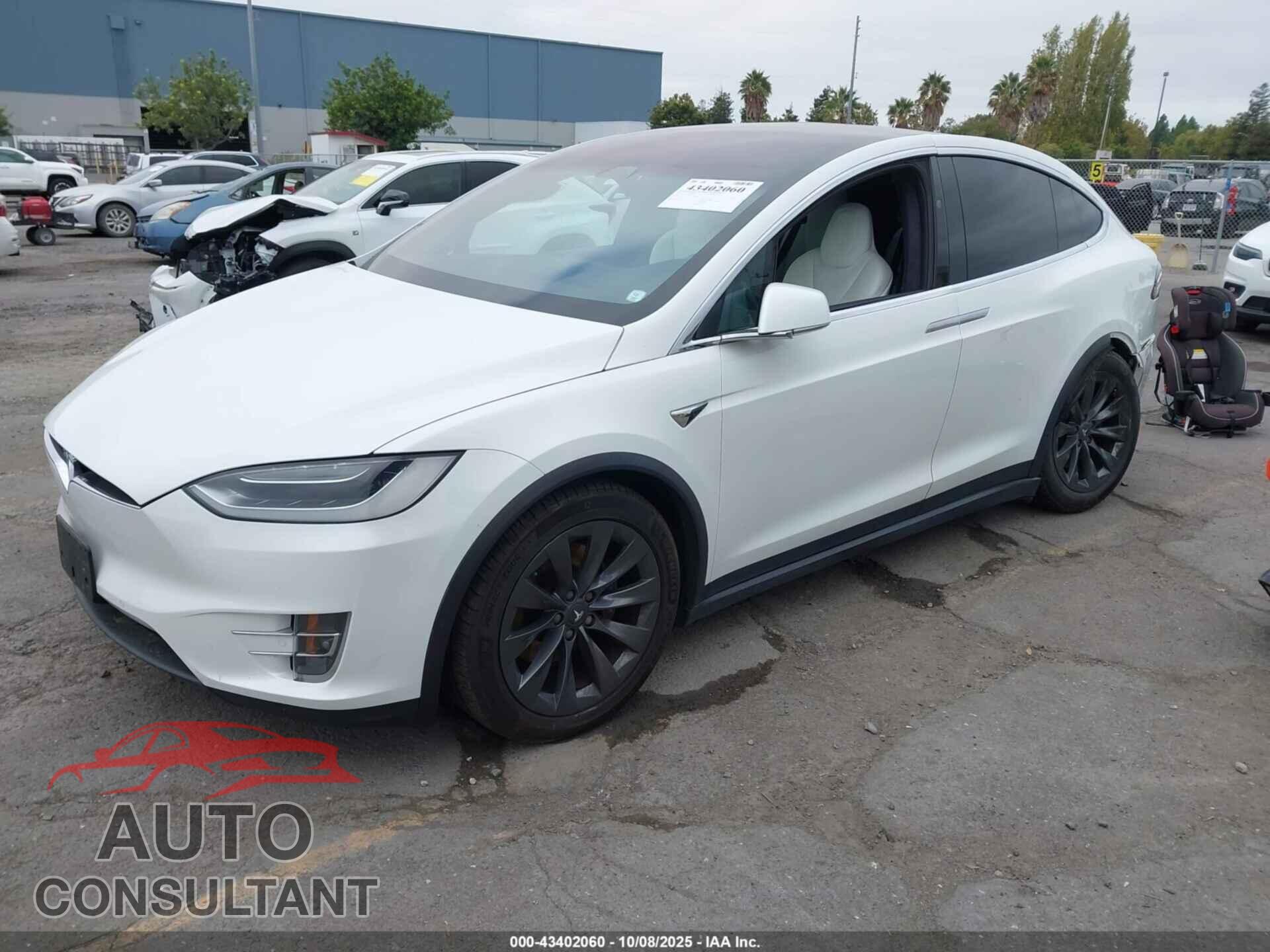 TESLA MODEL X 2017 - 5YJXCBE22HF076523