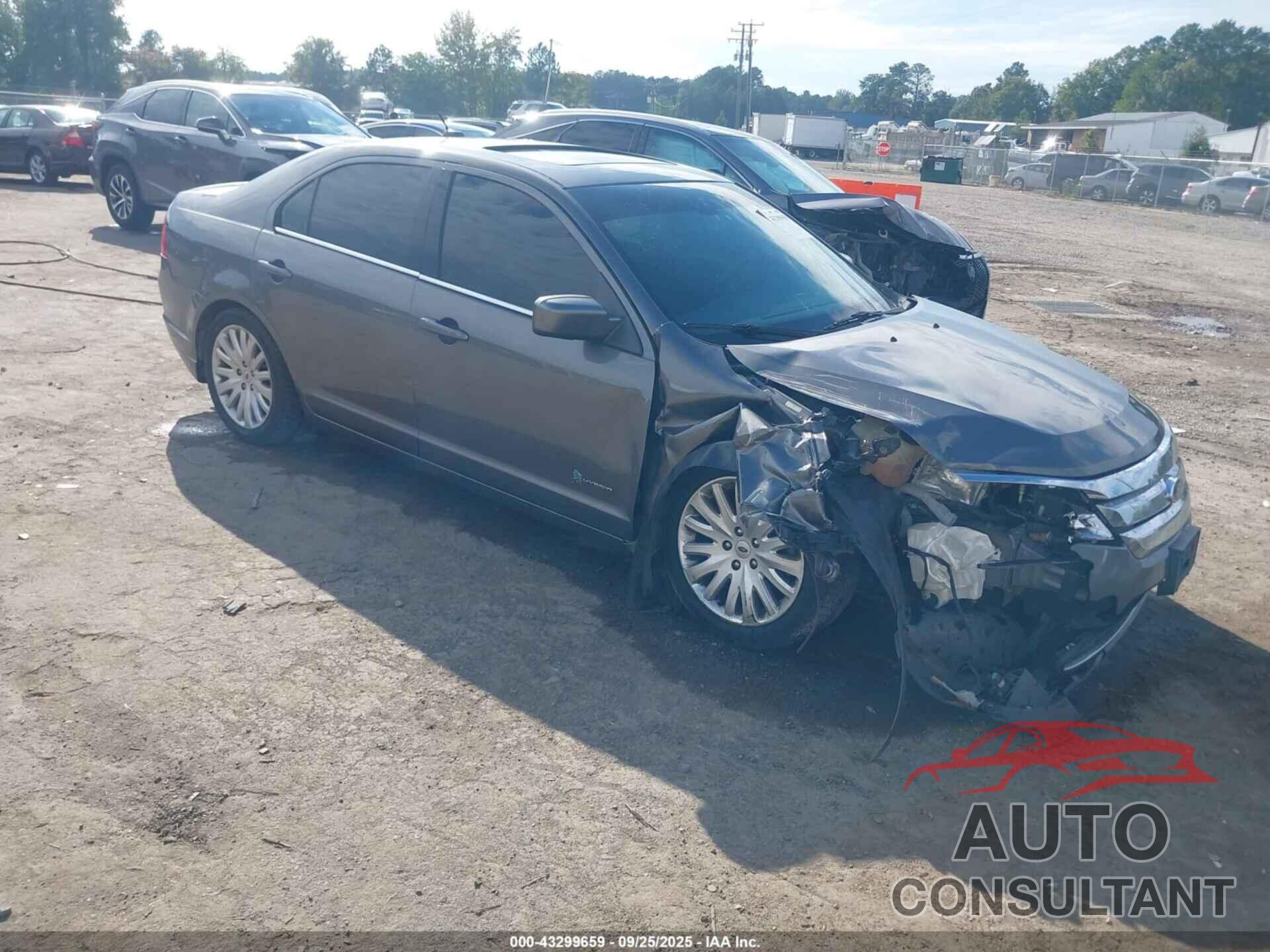FORD FUSION HYBRID 2012 - 3FADP0L39CR197165
