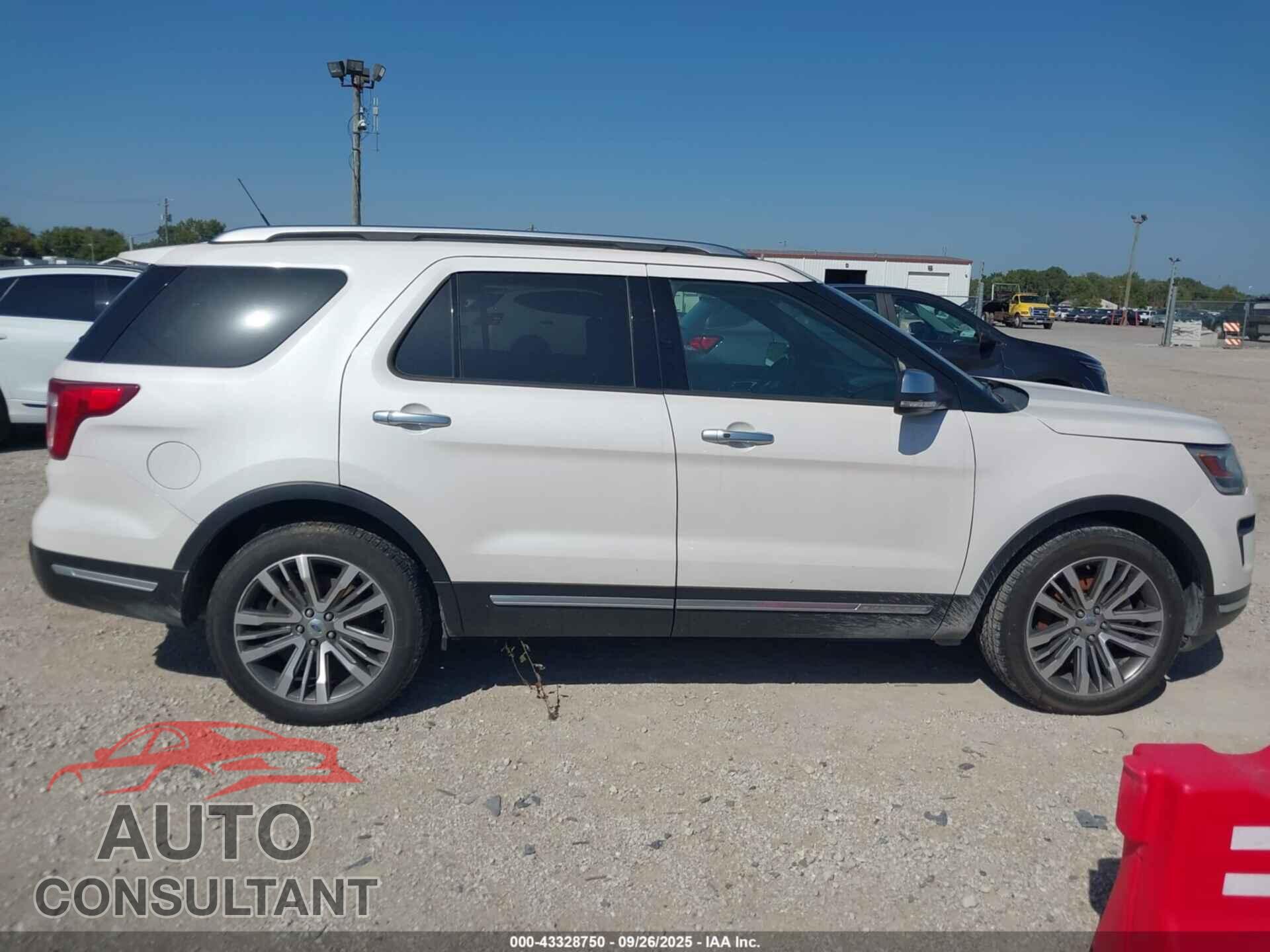FORD EXPLORER 2018 - 1FM5K8HTXJGB30904