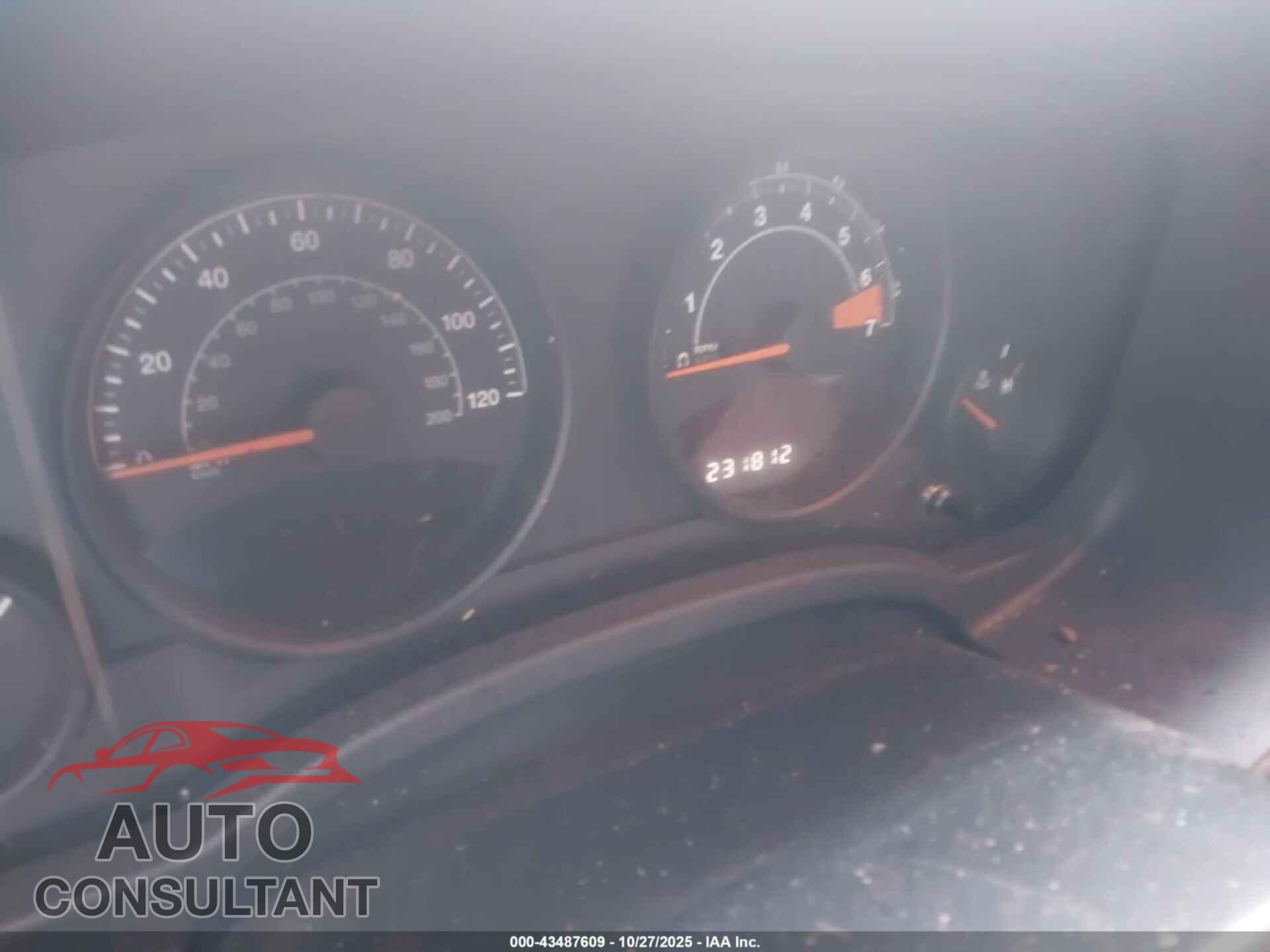 JEEP COMPASS 2014 - 1C4NJCBA5ED573437