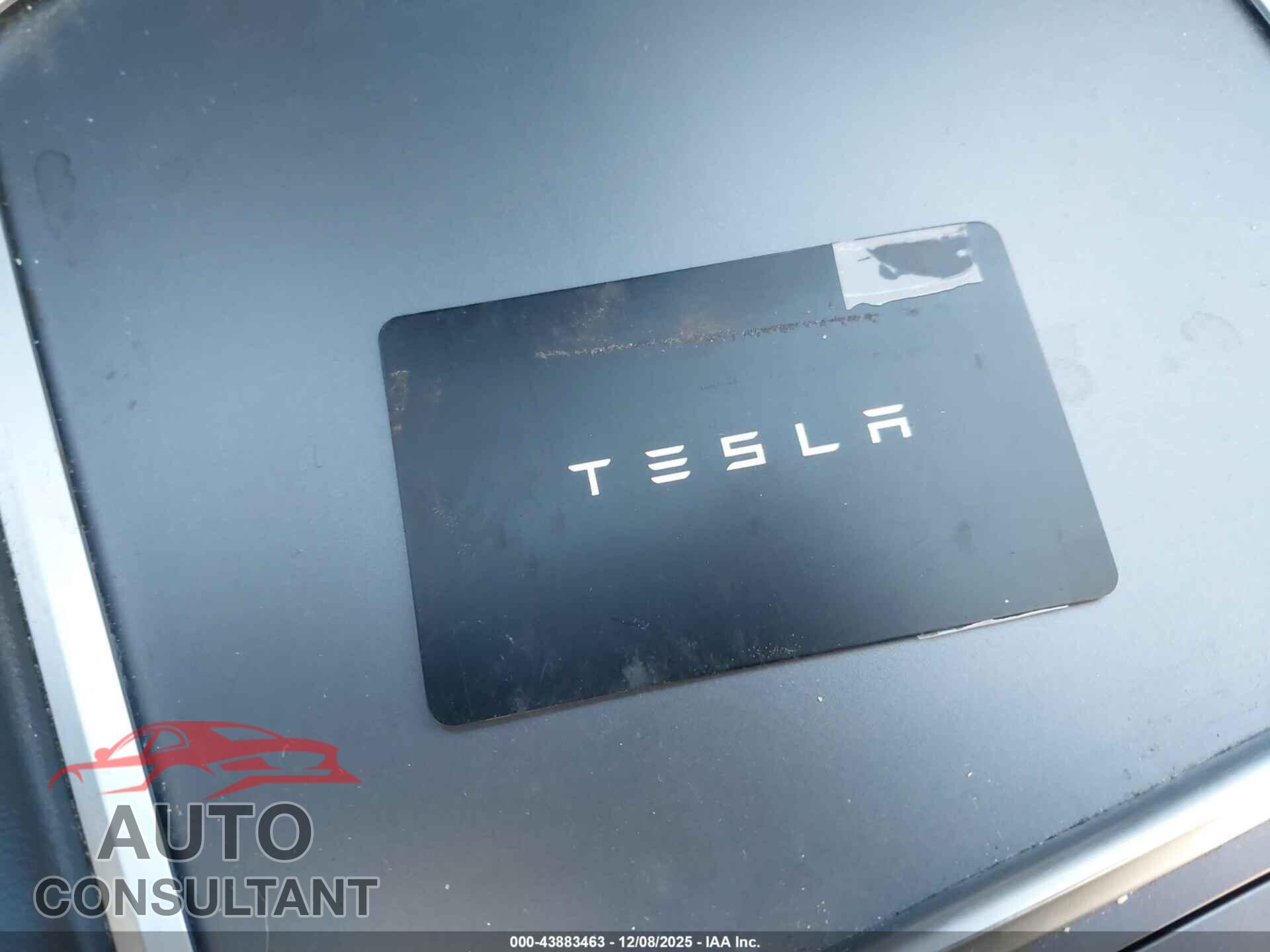TESLA MODEL Y 2023 - 7SAYGDEEXPF618404