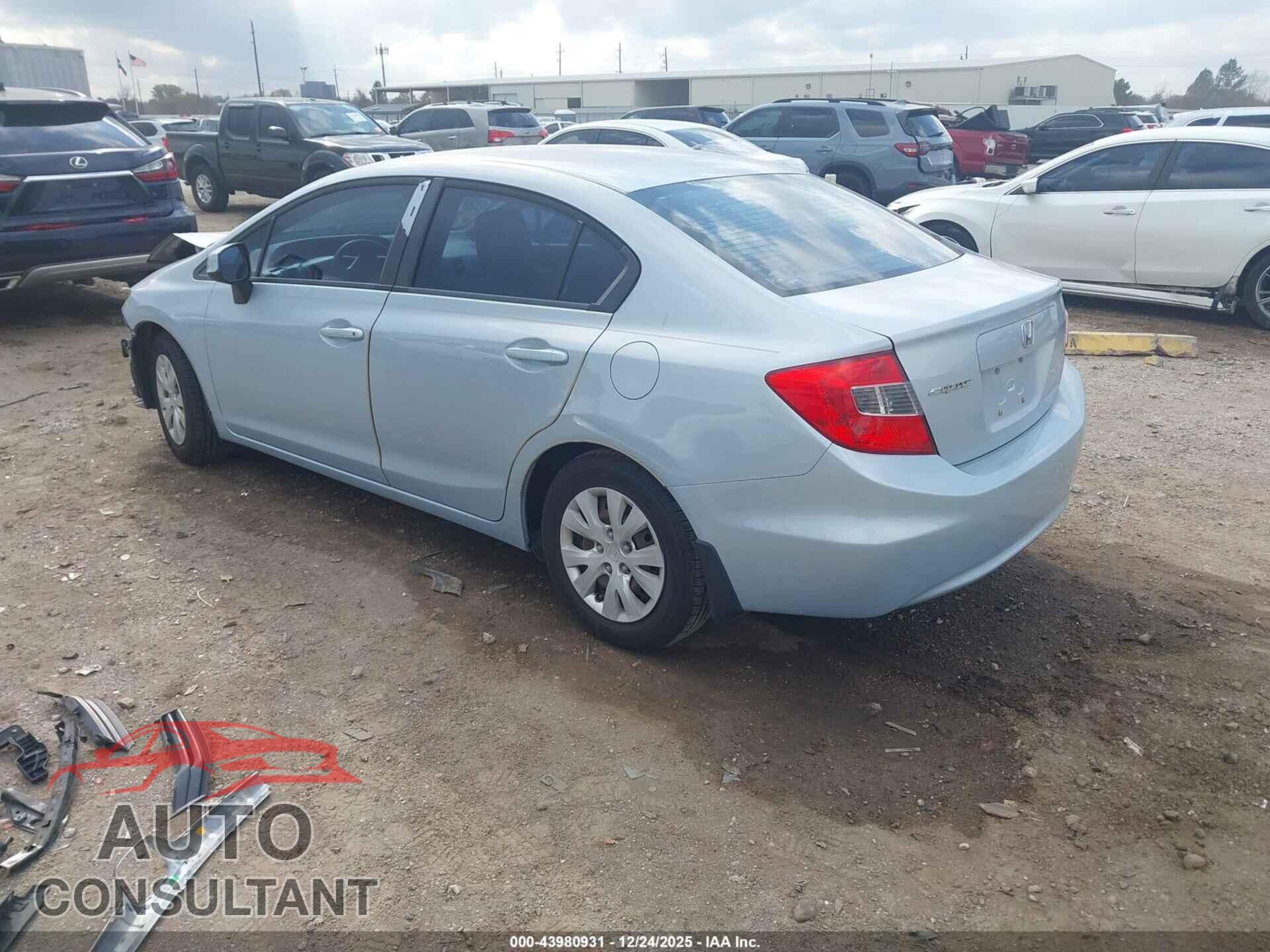 HONDA CIVIC 2012 - 2HGFB2F52CH566259