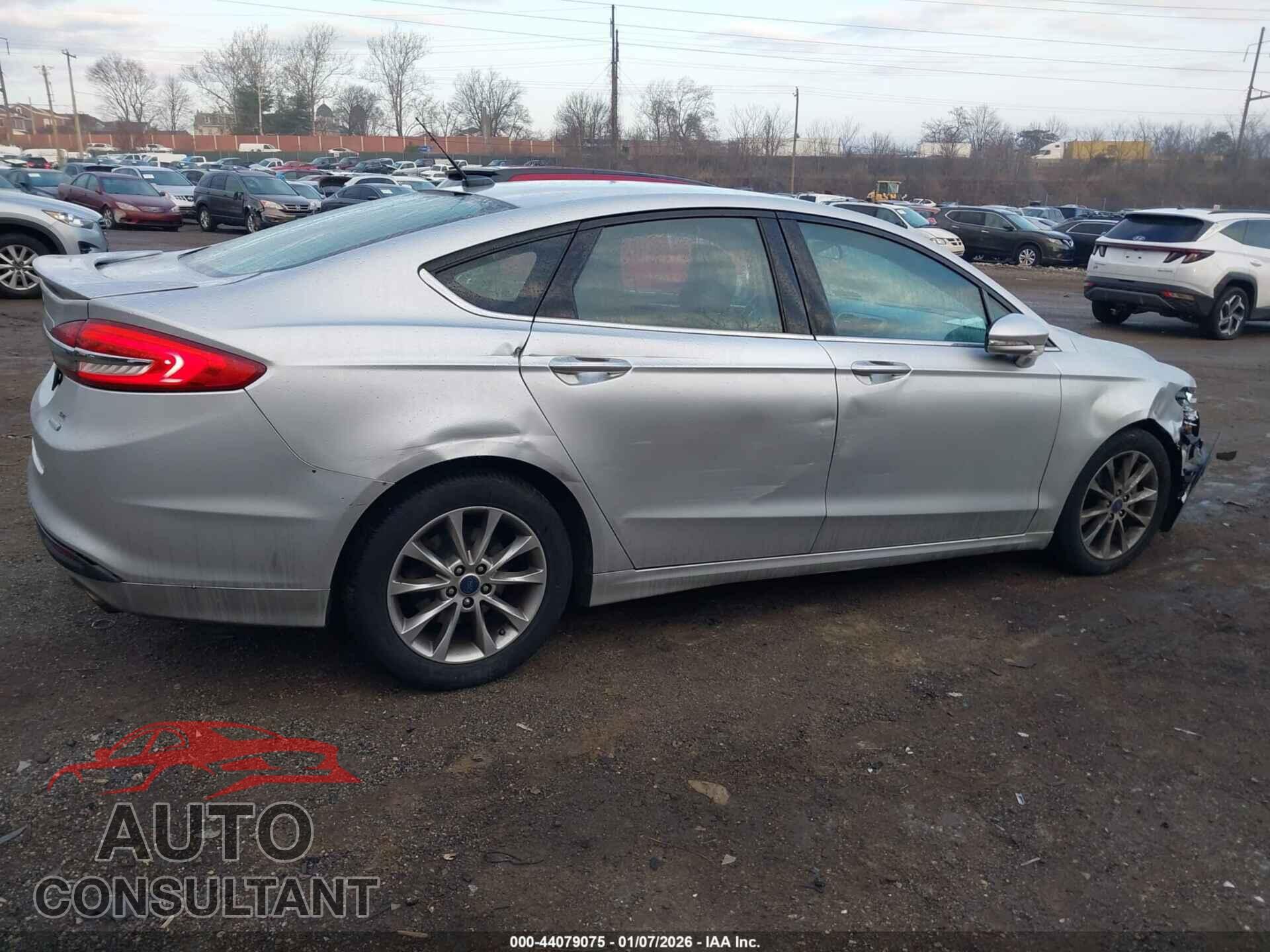 FORD FUSION 2017 - 3FA6P0H7XHR243503