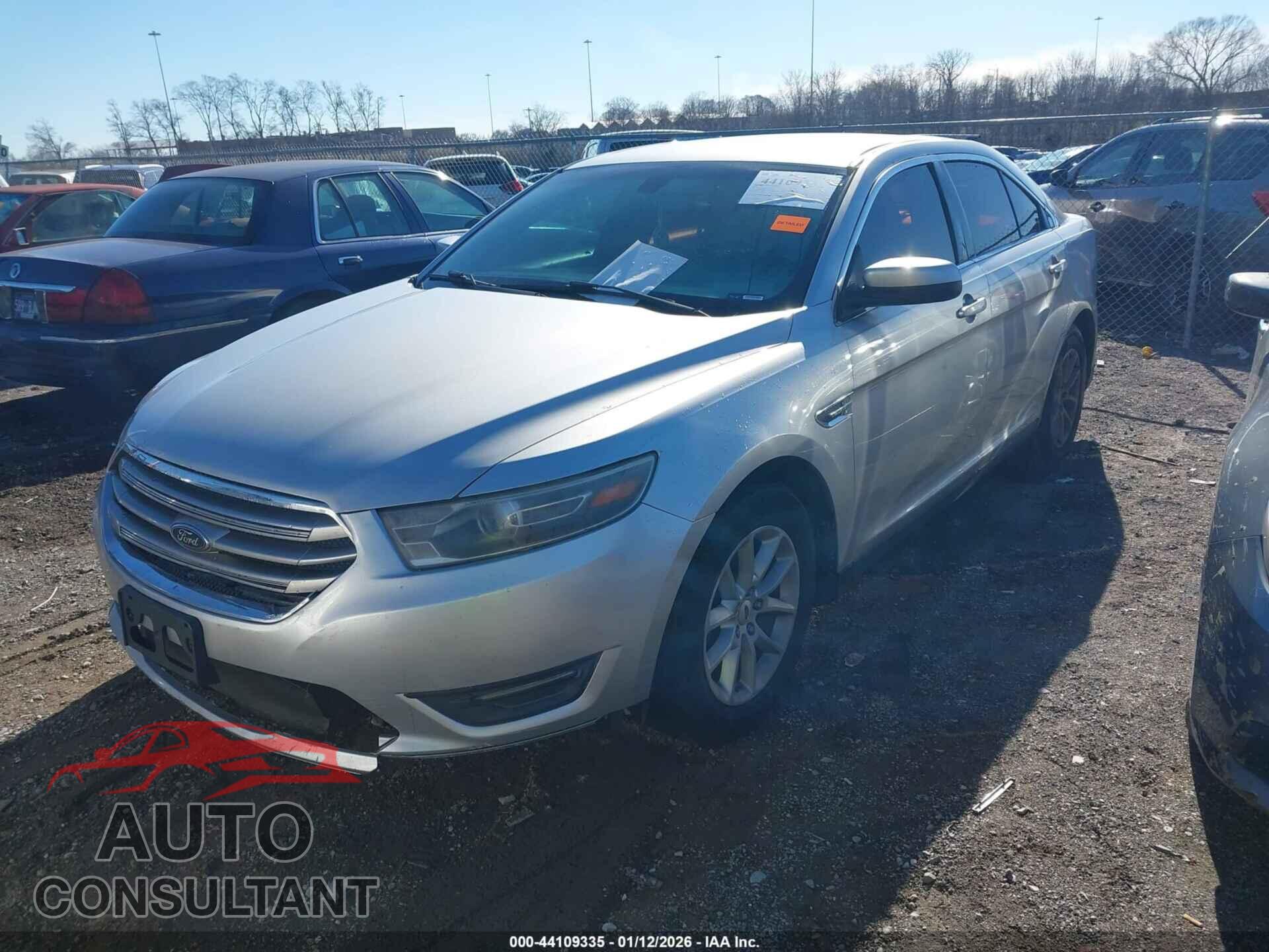 FORD TAURUS 2017 - 1FAHP2E86HG113338