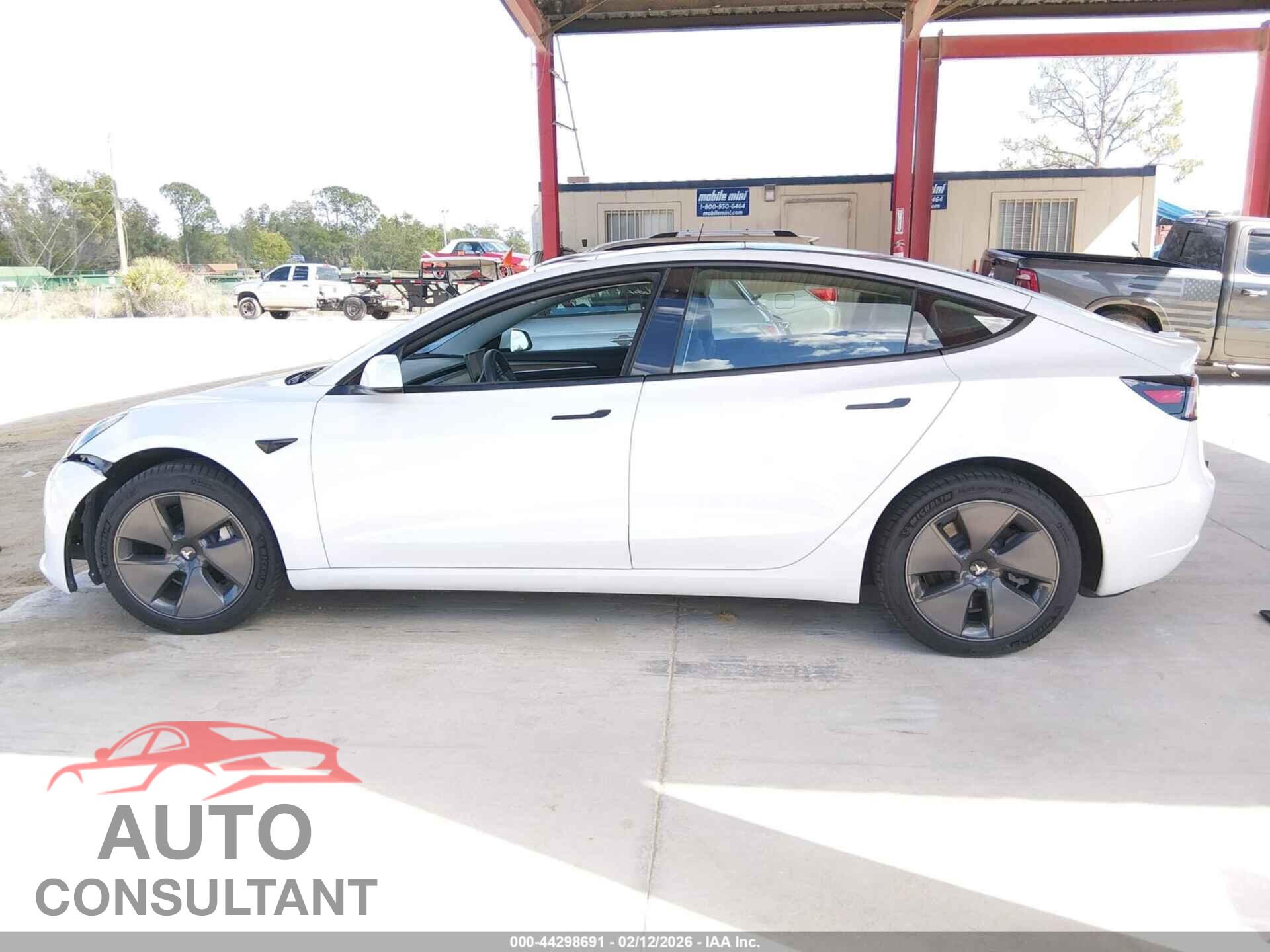 TESLA MODEL 3 2021 - 5YJ3E1EA2MF096825