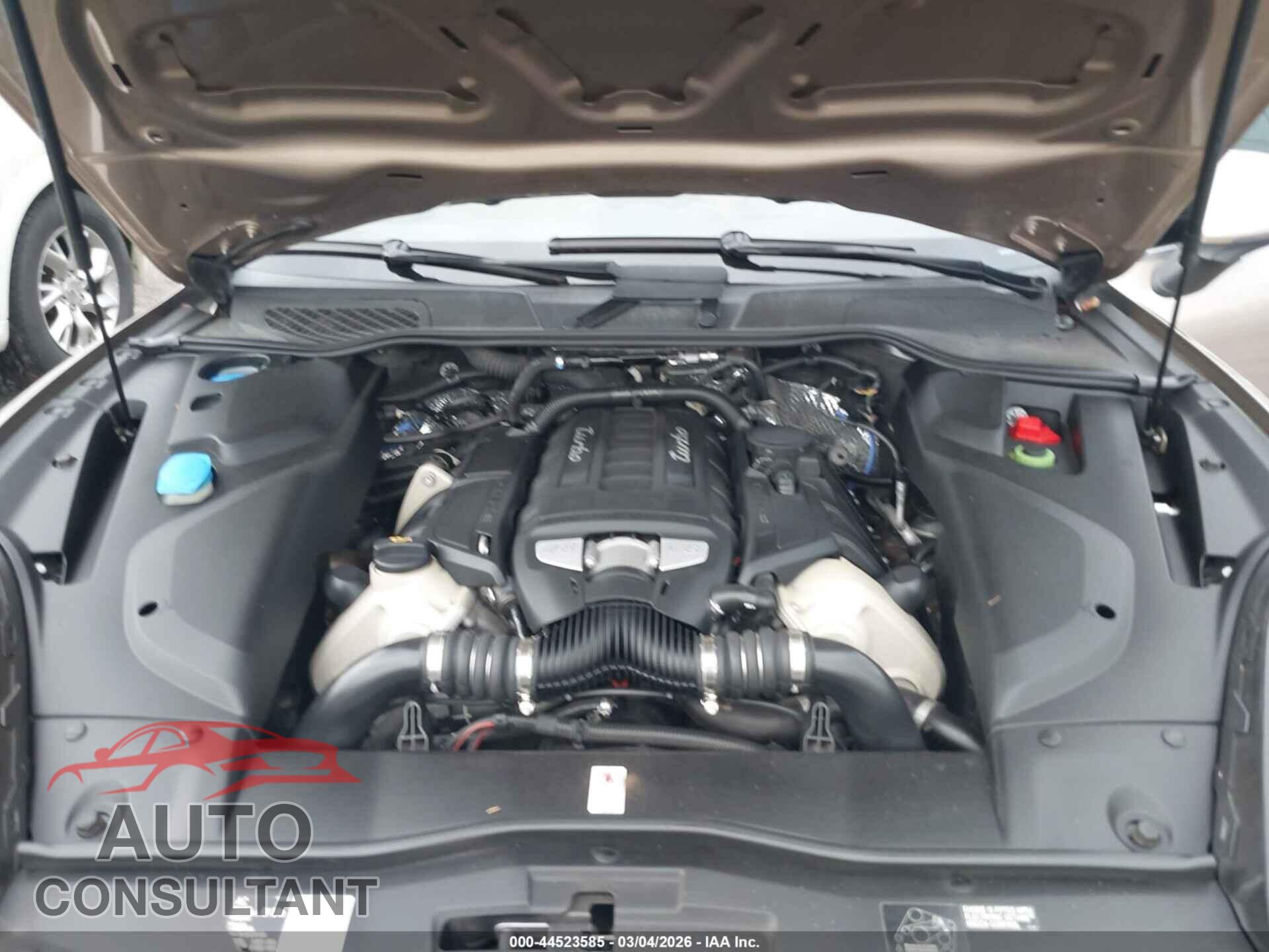 PORSCHE CAYENNE 2015 - WP1AC2A20FLA82941